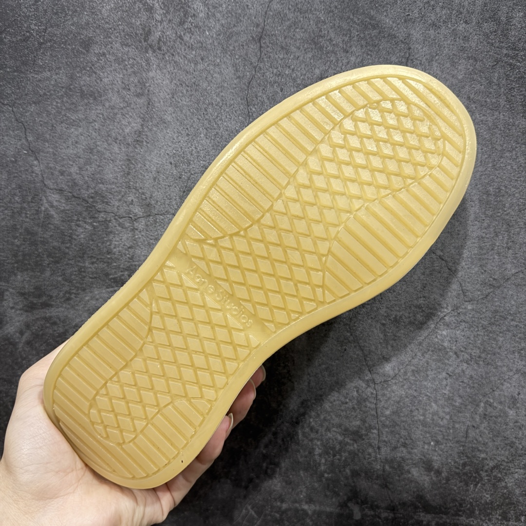 图片[9]-【New Star版本】Acne Studios 2023 艾克妮魔术贴 低帮休闲小白鞋 得物热度蝉联榜首31天 海淘专供版 赵露思、杨超越、欧阳娜娜同款 高端零售 外贸充正专供 原版购入开发 全鞋身采用进口头层皮 请注意区分市面通货材、错误大底 一眼就种草的小白鞋 无敌好搭配不挑季节不挑穿搭一双鞋就ok 魔术贴设计穿脱超方便 尺码：35 36 37 38 39 41 42 43-选品中心