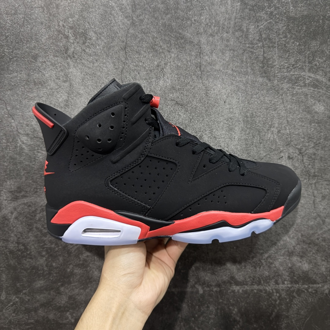 【原厂版本】Air Jordan AJ6 Retro 反转红外线2026复刻黑红 CT8529-001 耗时半年巨作 全套原纸板楦头开发 确保原汁原味 完美呈现六代版型 一比一鞋头弧度高度鞋身弧度 数据细节工艺流程均保持一致 定制优质皮料 完美鞋型匹配公司货 正确TPU鞋舌锁扣 最新原厂底模 大底卡色咬花完美 鞋柜必备鞋款 终端现货供应 尺码:40 40.5 41 42 42.5 43 44 44.5 45 46 47.5-选品中心