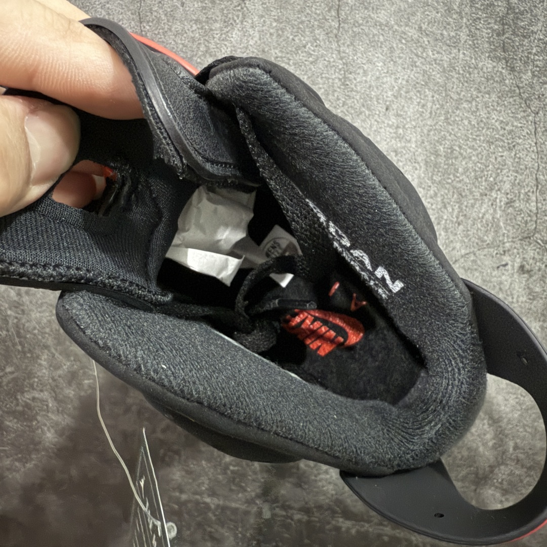 图片[9]-【原厂版本】Air Jordan AJ6 Retro 反转红外线2026复刻黑红 CT8529-001 耗时半年巨作 全套原纸板楦头开发 确保原汁原味 完美呈现六代版型 一比一鞋头弧度高度鞋身弧度 数据细节工艺流程均保持一致 定制优质皮料 完美鞋型匹配公司货 正确TPU鞋舌锁扣 最新原厂底模 大底卡色咬花完美 鞋柜必备鞋款 终端现货供应 尺码：40 40.5 41 42 42.5 43 44 44.5 45 46 47.5-选品中心