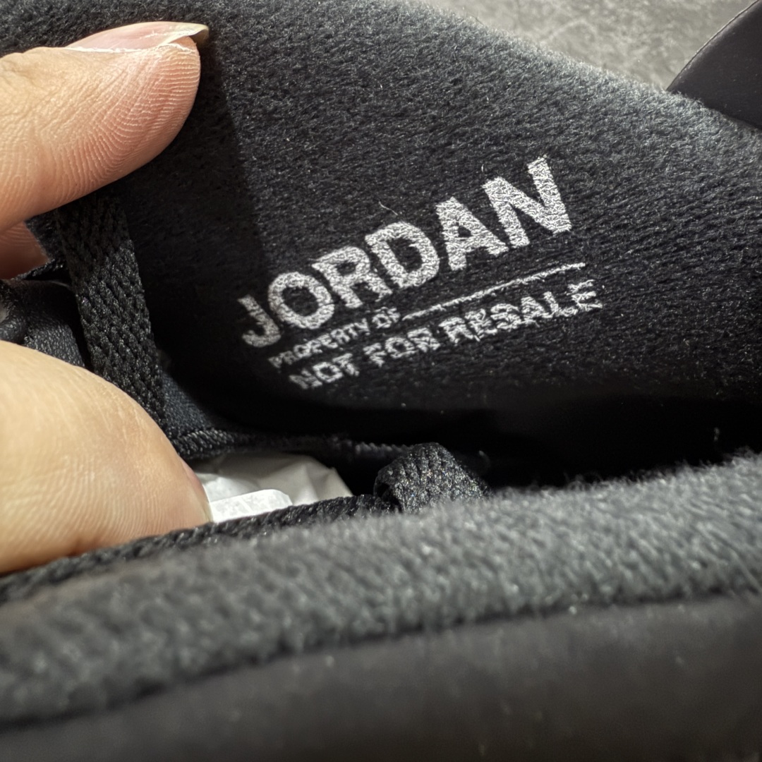 图片[7]-【原厂版本】Air Jordan AJ6 Retro 反转红外线2026复刻黑红 CT8529-001 耗时半年巨作 全套原纸板楦头开发 确保原汁原味 完美呈现六代版型 一比一鞋头弧度高度鞋身弧度 数据细节工艺流程均保持一致 定制优质皮料 完美鞋型匹配公司货 正确TPU鞋舌锁扣 最新原厂底模 大底卡色咬花完美 鞋柜必备鞋款 终端现货供应 尺码：40 40.5 41 42 42.5 43 44 44.5 45 46 47.5-选品中心