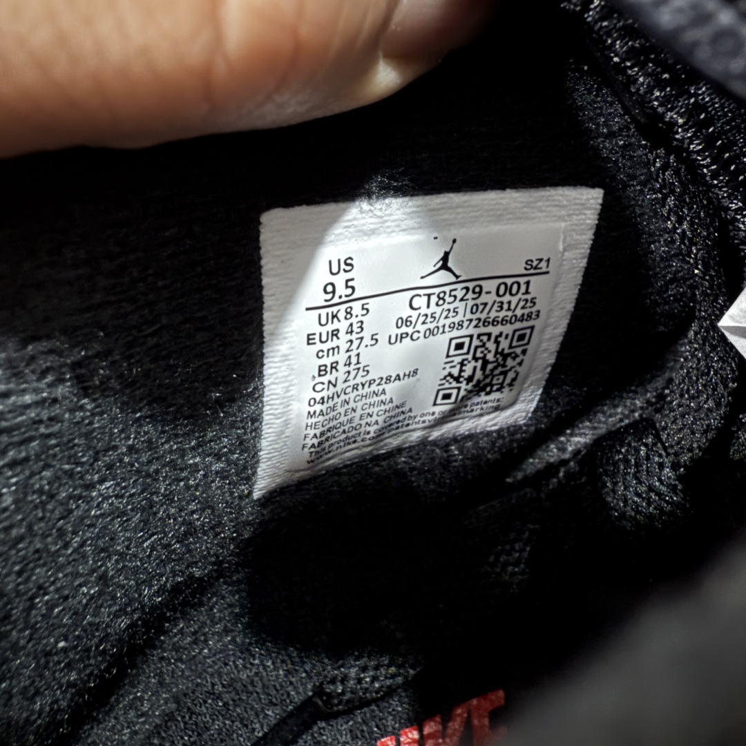 图片[8]-【原厂版本】Air Jordan AJ6 Retro 反转红外线2026复刻黑红 CT8529-001 耗时半年巨作 全套原纸板楦头开发 确保原汁原味 完美呈现六代版型 一比一鞋头弧度高度鞋身弧度 数据细节工艺流程均保持一致 定制优质皮料 完美鞋型匹配公司货 正确TPU鞋舌锁扣 最新原厂底模 大底卡色咬花完美 鞋柜必备鞋款 终端现货供应 尺码：40 40.5 41 42 42.5 43 44 44.5 45 46 47.5-选品中心