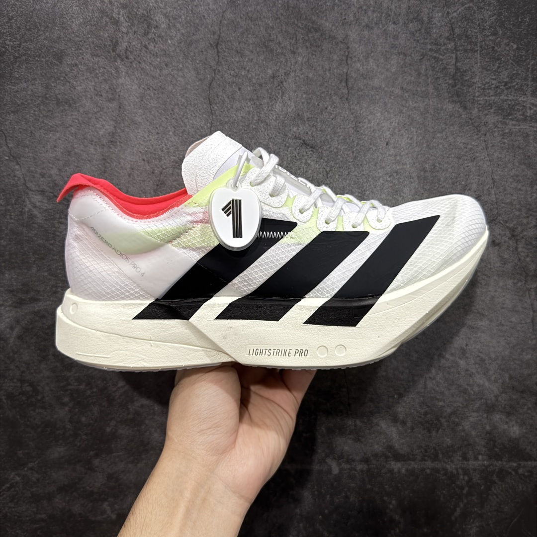 【NO.1纯原】Adidas Adizero Adios Pro 4 M竞训跑步鞋 首发配色 JR1094 市场独一档品质 区别所有版本 原鞋购入开发数月 原材料 原档案打造 细节版型一比一 独立双层组合底私模. 搭配ENERGYRODS 2.0真碳柱,每一步都动力满满 鞋面用的是Lightlock技术,轻透又贴合,就像给脚定制的一样。 中底是全掌Lightstrike Pro泡棉,软弹感超绝 真正一比一还原真实脚感💪🏻 女鞋货号JR1163.男鞋货号JR1094. 尺码:36 36.5 37 38 38.5 39 40 40.5 41 42 42.5 43 44 44.5 45 46-选品中心
