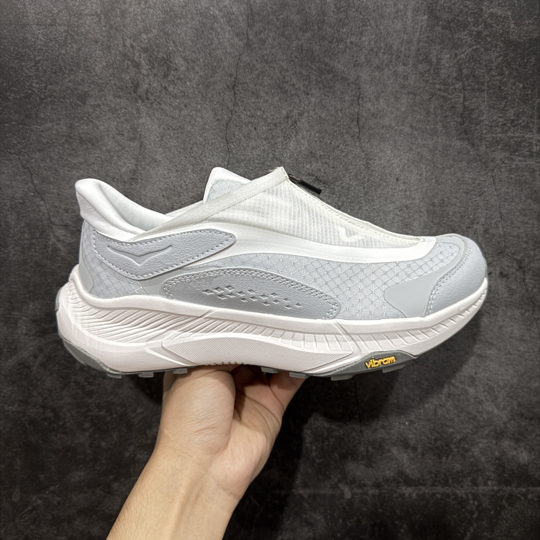 【公司级】HOKA霍卡 HOKA Project Transport全新户外鞋款 整体鞋面采用防撕裂材质,并覆盖快速系带系统的护罩,呈现简约流畅且具备防水性能 尺码:36-45含半码-选品中心