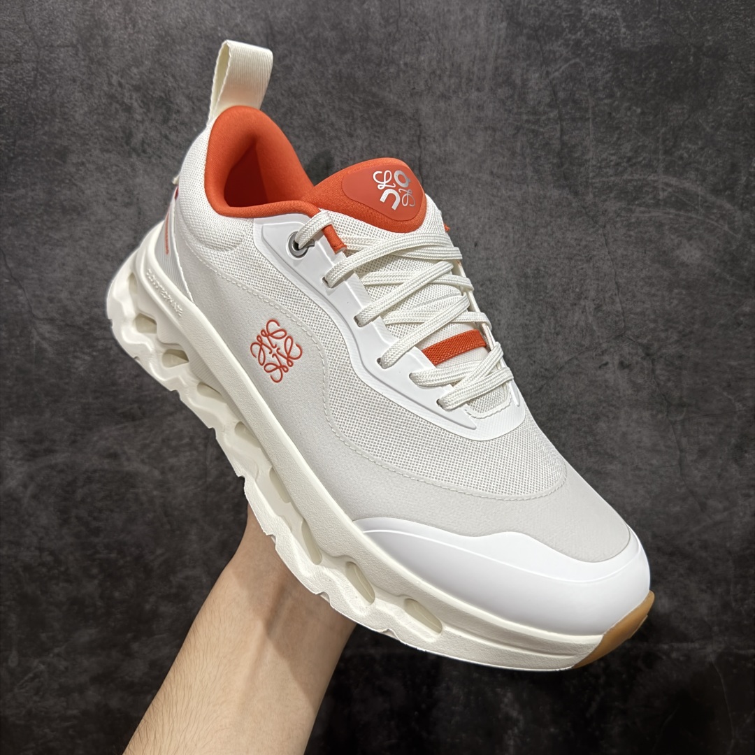 图片[3]-【渠道M版】ON昂跑 x Loewe 罗意威联名二代系列 原版开发 原材料打造 还原真实脚感 鞋底非常软弹 跑步健身必备 原版对比无任何差别 高端零售必推版本 市场独家货 区别市场所有版本 还原对比 鞋面采用一体成型布料 有弹性非常透气 鞋底镂空设计 运用了CLOUDTILT专利技术 弹力十足 毫无负重感 适合日常长距离行走或者休闲旅游 跑步！ 尺码 40 40.5 41 42 42.5 43 44 44.5 45 46！-选品中心