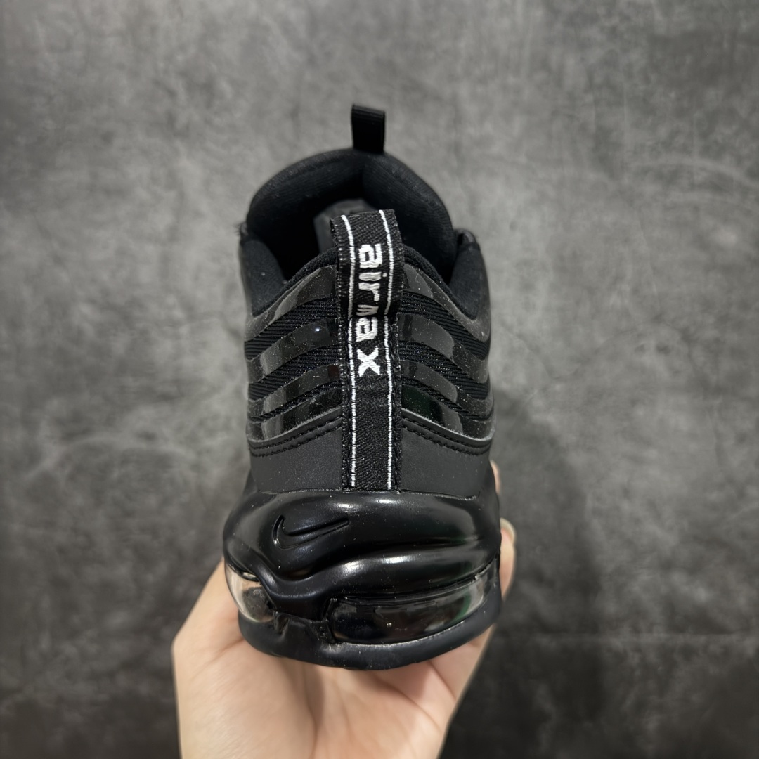 图片[4]-【纯原版】NK Air Max 97 OG 复古运动跑步鞋 黑色 FJ2588-200 原装批次子弹 拆解原鞋开发 打造全市场最强版本子弹 这里只对比原鞋原厂TPU反光材料 市场首家原模原气垫 拒绝套用公底原档案Swoosh电绣 卡色匹配原版 尺码：36 36.5 37.5 38 38.5 39 40 40.5 41 42 42.5 43 44 44.5 45-选品中心