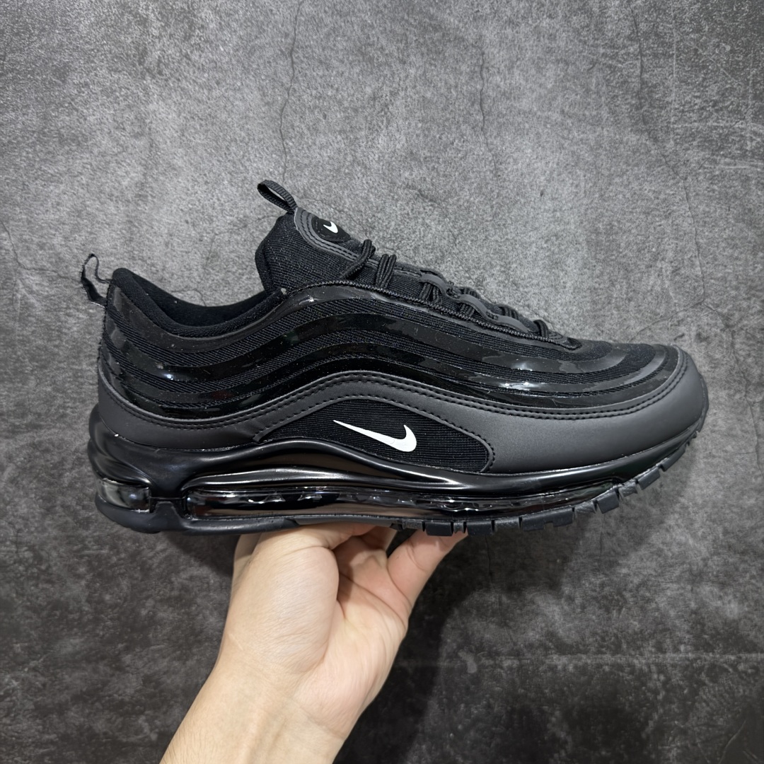 【纯原版】NK Air Max 97 OG 复古运动跑步鞋 黑色 FJ2588-200 原装批次子弹 拆解原鞋开发 打造全市场最强版本子弹 这里只对比原鞋原厂TPU反光材料 市场首家原模原气垫 拒绝套用公底原档案Swoosh电绣 卡色匹配原版 尺码:36 36.5 37.5 38 38.5 39 40 40.5 41 42 42.5 43 44 44.5 45-选品中心