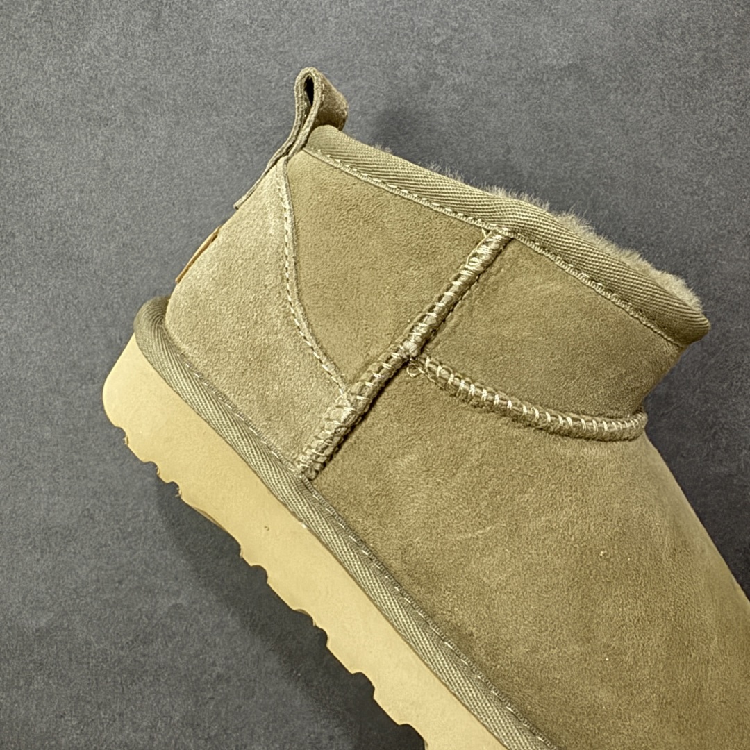 图片[6]-【莞产X1版本】 市面顶级版本 UGG Mini 6109薄底短筒 小红书爆款 广州外贸大厂生产 鞋头到鞋垫真羊皮毛一体 独立外盒包装 芯片 带防水工艺 区别市面任何版本 5cm厚底 独立原版开发大底 羊绒鞋垫 冬季保暖外出 家居都是很适合的选择 进年uug推出款式系列 局部偏向年轻消费者喜好 也走到时尚潮流穿搭的前沿 鞋身材质 防泼水涂层翻毛皮鞋面 17毫米UGGPURE™植入式羊毛内底 轻便防滑舒适橡胶外底 带有品牌LOGO商标 带全套包装 尺码： 35-44-选品中心