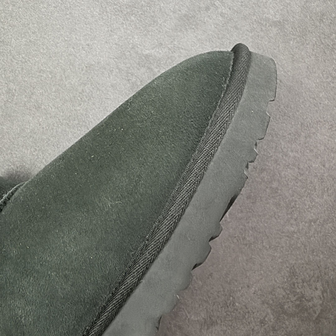 图片[5]-【莞产X1版本】 市面顶级版本 UGG Mini 6109薄底短筒 小红书爆款 广州外贸大厂生产 鞋头到鞋垫真羊皮毛一体 独立外盒包装 芯片 带防水工艺 区别市面任何版本 5cm厚底 独立原版开发大底 羊绒鞋垫 冬季保暖外出 家居都是很适合的选择 进年uug推出款式系列 局部偏向年轻消费者喜好 也走到时尚潮流穿搭的前沿 鞋身材质 防泼水涂层翻毛皮鞋面 17毫米UGGPURE™植入式羊毛内底 轻便防滑舒适橡胶外底 带有品牌LOGO商标 带全套包装 尺码： 35-44-选品中心