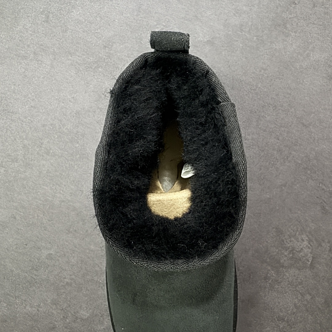 图片[7]-【莞产X1版本】 市面顶级版本 UGG Mini 6109薄底短筒 小红书爆款 广州外贸大厂生产 鞋头到鞋垫真羊皮毛一体 独立外盒包装 芯片 带防水工艺 区别市面任何版本 5cm厚底 独立原版开发大底 羊绒鞋垫 冬季保暖外出 家居都是很适合的选择 进年uug推出款式系列 局部偏向年轻消费者喜好 也走到时尚潮流穿搭的前沿 鞋身材质 防泼水涂层翻毛皮鞋面 17毫米UGGPURE™植入式羊毛内底 轻便防滑舒适橡胶外底 带有品牌LOGO商标 带全套包装 尺码： 35-44-选品中心