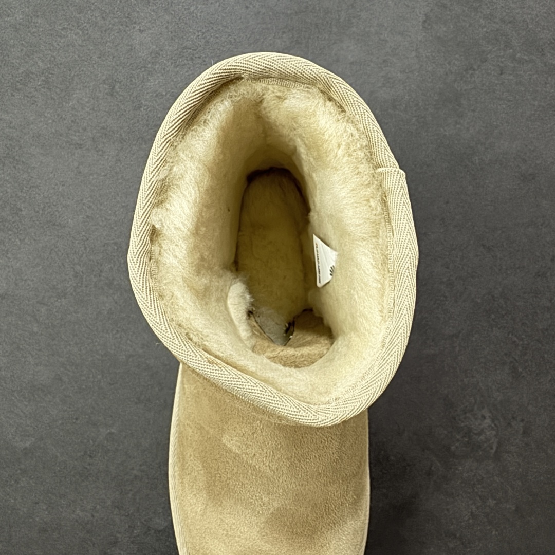 图片[7]-【莞产X1版本】 市面顶级版本 UGG Mini 4991厚底中筒5cm 小红书爆款 广州外贸大厂生产 鞋头到鞋垫真羊皮毛一体 独立外盒包装 芯片 带防水工艺 区别市面任何版本 5cm厚底 独立原版开发大底 羊绒鞋垫 冬季保暖外出 家居都是很适合的选择 进年uug推出款式系列 局部偏向年轻消费者喜好 也走到时尚潮流穿搭的前沿 鞋身材质 防泼水涂层翻毛皮鞋面 17毫米UGGPURE™植入式羊毛内底 轻便防滑舒适橡胶外底 带有品牌LOGO商标 带全套包装 尺码： 35 36 37 38 39 40-选品中心