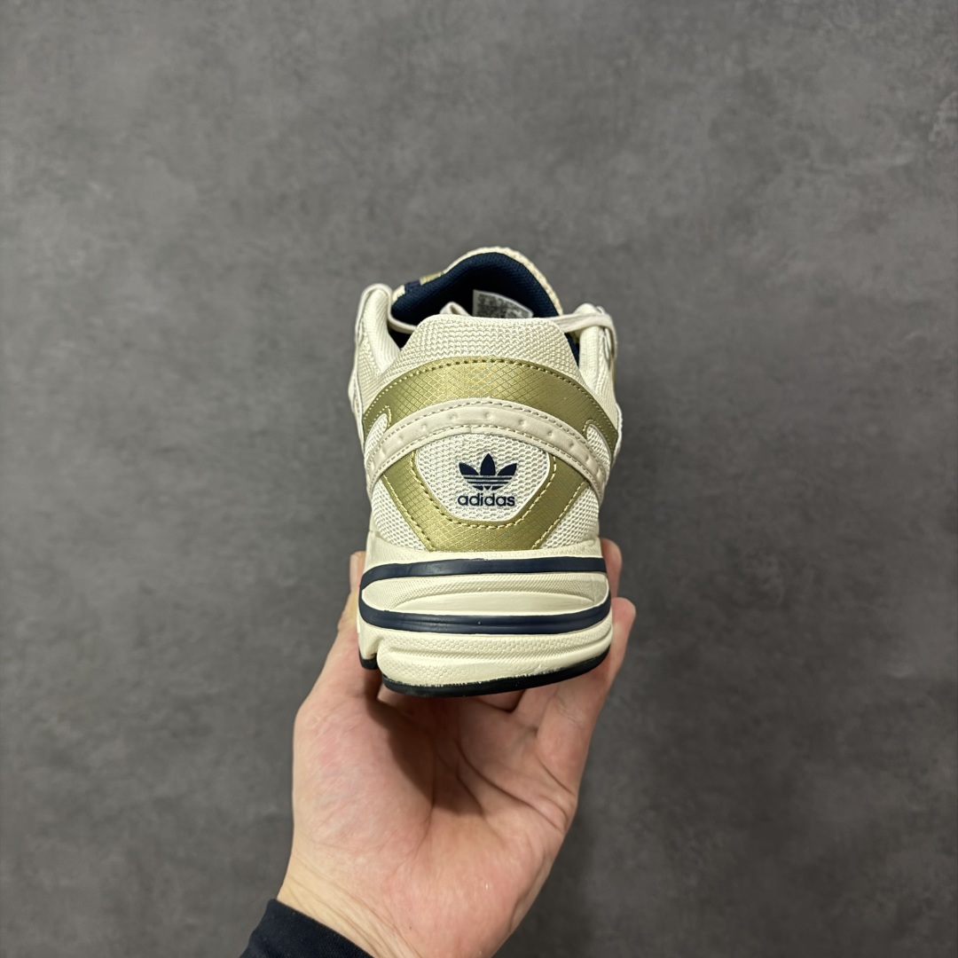 图片[4]-【纯原版】Adidas Originals Astir 复古单品 纯原批次出货‼️这款adidas Astir 慢跑鞋,助你向世界展示自己的态度。灵感源自00年代的亮眼跑鞋,金属色网材鞋面搭配大号鞋眼,造型醒目。根据脚型设计,为步伐添舒适。色调相互拼接，让鞋款型格却又萦绕满满仙气，具份量感的鞋身大底不经意就能拉长双腿比例，鞋款穿着轻盈舒适、行走一整天脚感依然满分 货号：GZ3571 尺码：36 36⅔ 37⅓ 38 38⅔ 39⅓ 40 40⅔ 41⅓ 42 42⅔ 43⅓ 44 45 编码：FSB240250-选品中心