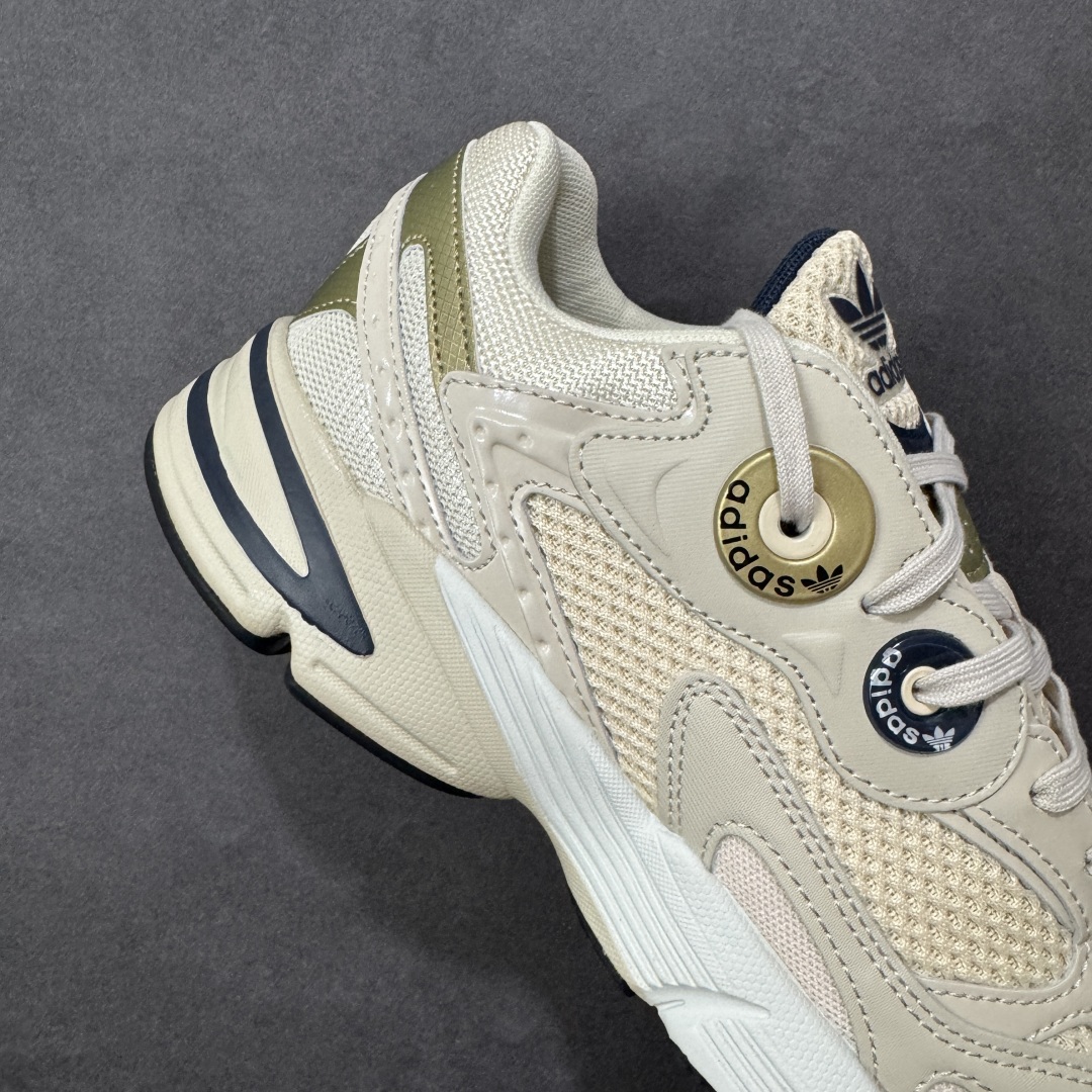 图片[6]-【纯原版】Adidas Originals Astir 复古单品 纯原批次出货‼️这款adidas Astir 慢跑鞋,助你向世界展示自己的态度。灵感源自00年代的亮眼跑鞋,金属色网材鞋面搭配大号鞋眼,造型醒目。根据脚型设计,为步伐添舒适。色调相互拼接，让鞋款型格却又萦绕满满仙气，具份量感的鞋身大底不经意就能拉长双腿比例，鞋款穿着轻盈舒适、行走一整天脚感依然满分 货号：GZ3571 尺码：36 36⅔ 37⅓ 38 38⅔ 39⅓ 40 40⅔ 41⅓ 42 42⅔ 43⅓ 44 45 编码：FSB240250-选品中心
