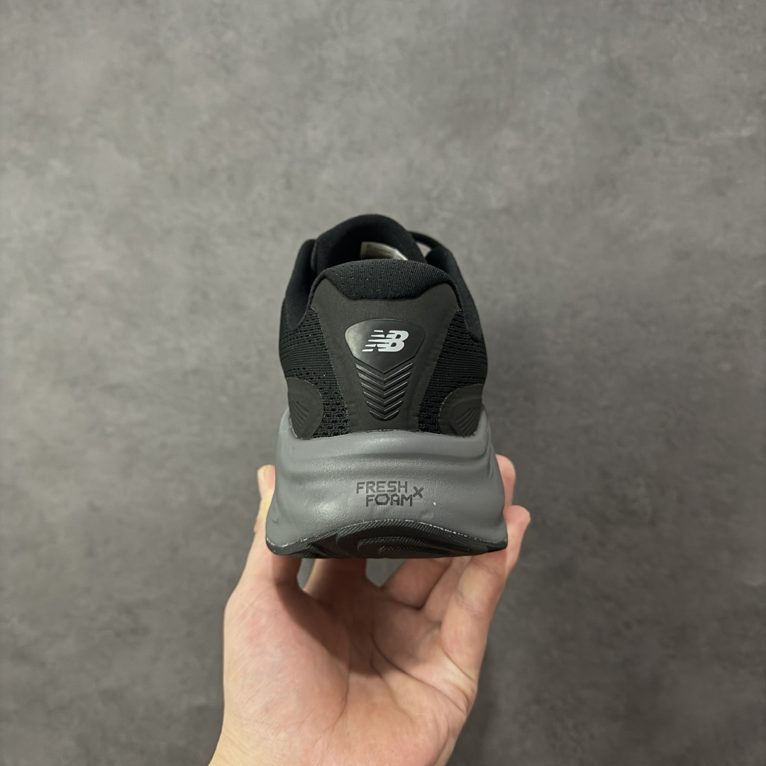 图片[4]-【纯原版】New Balance NB Fresh Foam Evoz 68 舒适耐磨低帮跑步鞋 纯原版本受到Fresh Foam舒适骑行的启发跑鞋将毛绒舒适感提升到一个新的水平这款鞋旨在提供我们柔软 缓震的足底体验采用FreshFoam技术可平衡巅峰性能和一流的缓震性能 货号： MMOR68B 尺码：36-45-选品中心