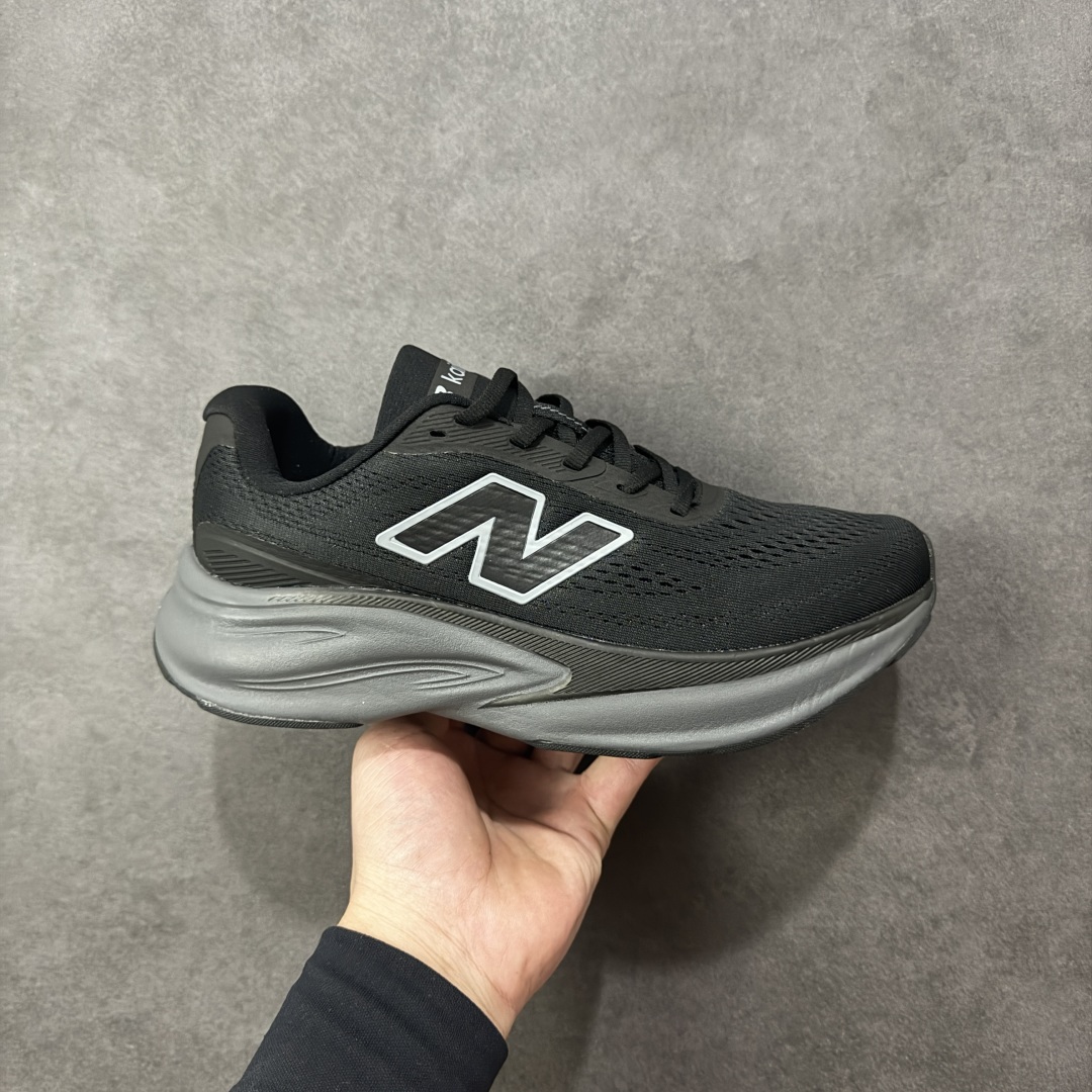 【纯原版】New Balance NB Fresh Foam Evoz 68 舒适耐磨低帮跑步鞋 纯原版本受到Fresh Foam舒适骑行的启发跑鞋将毛绒舒适感提升到一个新的水平这款鞋旨在提供我们柔软 缓震的足底体验采用FreshFoam技术可平衡巅峰性能和一流的缓震性能 货号: MMOR68B 尺码:36-45-选品中心
