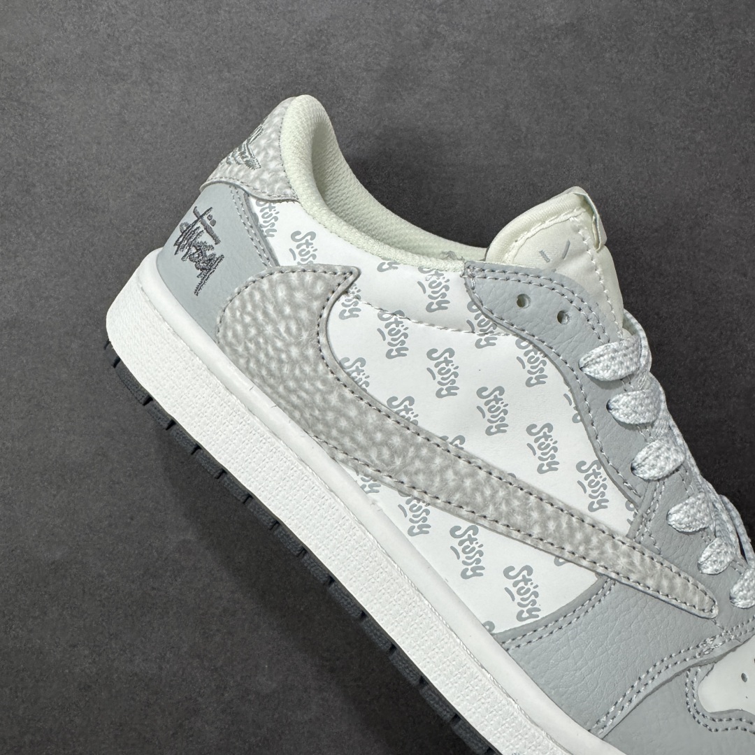 图片[6]-【定制版】AJ1倒勾Travis Scott x Air Jordan 1 ” Reverse Mocha “ AJ1乔1 TS 闪电 联名倒钩 低帮文化篮球鞋 完美品质出货 细节如图所示 鞋面切割工整 冲孔整齐干净 中底拉帮线 整体清洁度非常好 货号：DZ5899-026 尺码：36 36.5 37.5 38 38.5 39 40 40.5 41 42 42.5 43 44 45-选品中心