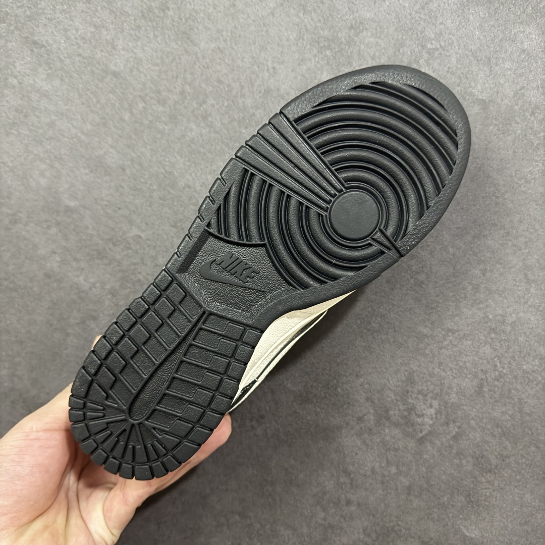 图片[9]-【定制版】Nike SB Dunk Low“ 古驰联名——黑白熊猫” 周年高端定制 低帮休闲板鞋 定制鞋盒 大厂纯原品质出货 超高清洁度 皮料切割干净无任何毛边 细节完美 货号：JP1628-021 尺码：36 36.5 37.5 38 38.5 39 40 40.5 41 42 42.5 43 44 44.5 45 编码：HXSB330340-选品中心