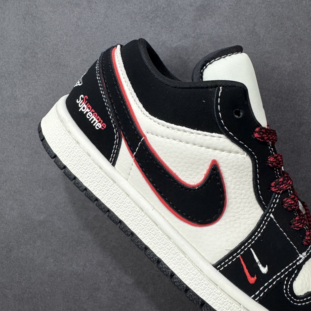 图片[6]-【定制版】Air Jordan 1 Low supreme 联名 高端定制 低帮复古篮球鞋  #定制鞋盒 大厂纯原品质出货 超高清洁度 皮料切割干净无任何毛边 细节完美 货号：QJ2025-002  尺码：36 36.5 37.5 38 38.5 39 40 40.5 41 42 42.5 43 44 44.5 45 编码：HXSB330340-选品中心