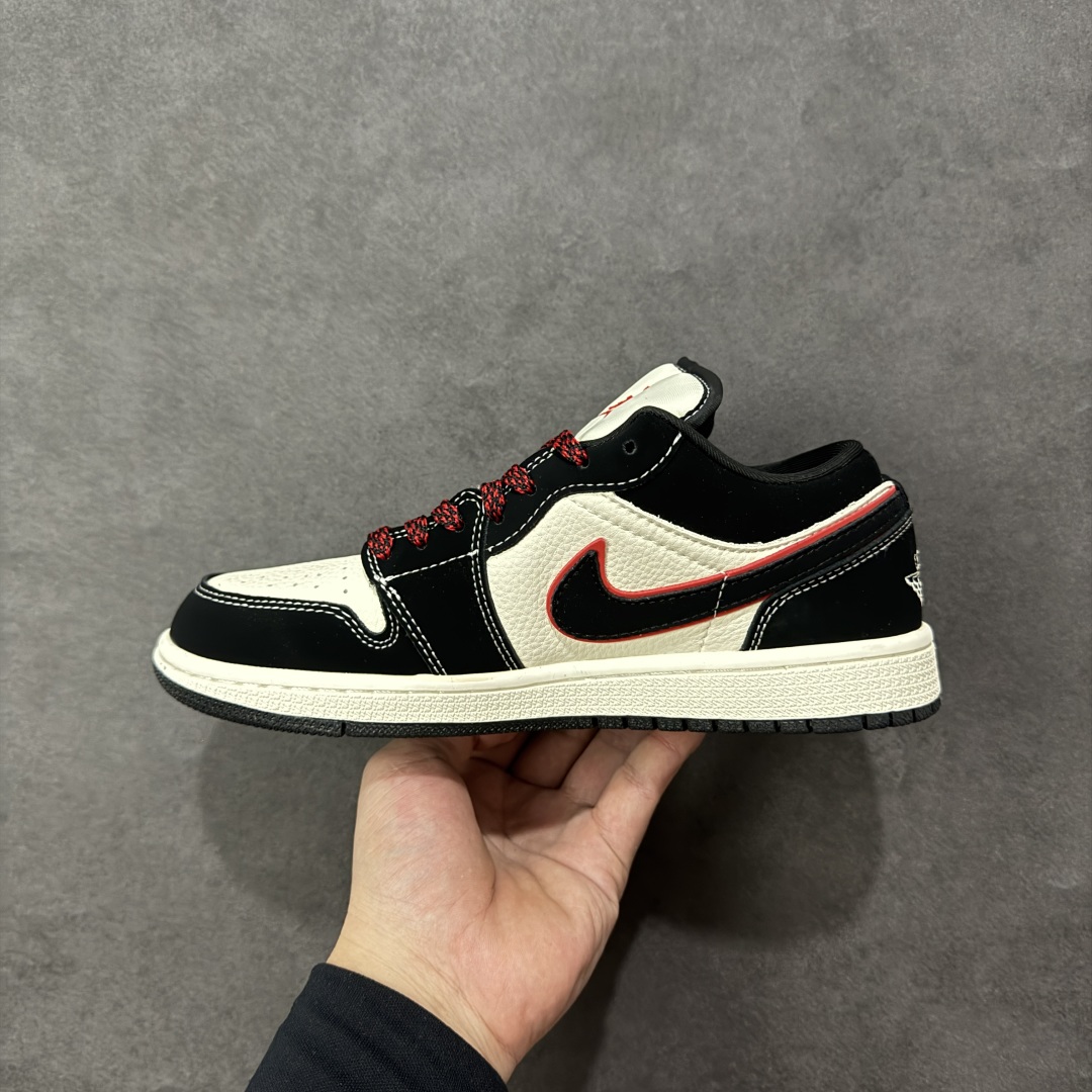 图片[2]-【定制版】Air Jordan 1 Low supreme 联名 高端定制 低帮复古篮球鞋  #定制鞋盒 大厂纯原品质出货 超高清洁度 皮料切割干净无任何毛边 细节完美 货号：QJ2025-002  尺码：36 36.5 37.5 38 38.5 39 40 40.5 41 42 42.5 43 44 44.5 45 编码：HXSB330340-选品中心