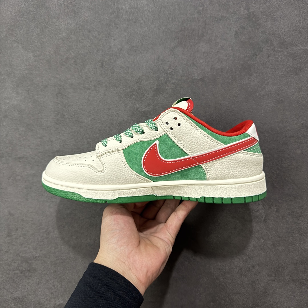 图片[2]-【定制版】Nike SB Dunk Low“北面联名——米绿红勾” 周年高端定制 低帮休闲板鞋 定制鞋盒 大厂纯原品质出货 超高清洁度 皮料切割干净无任何毛边 细节完美 货号：DG1988-011 尺码：36 36.5 37.5 38 38.5 39 40 40.5 41 42 42.5 43 44 44.5 45 编码：HXSB330340-选品中心