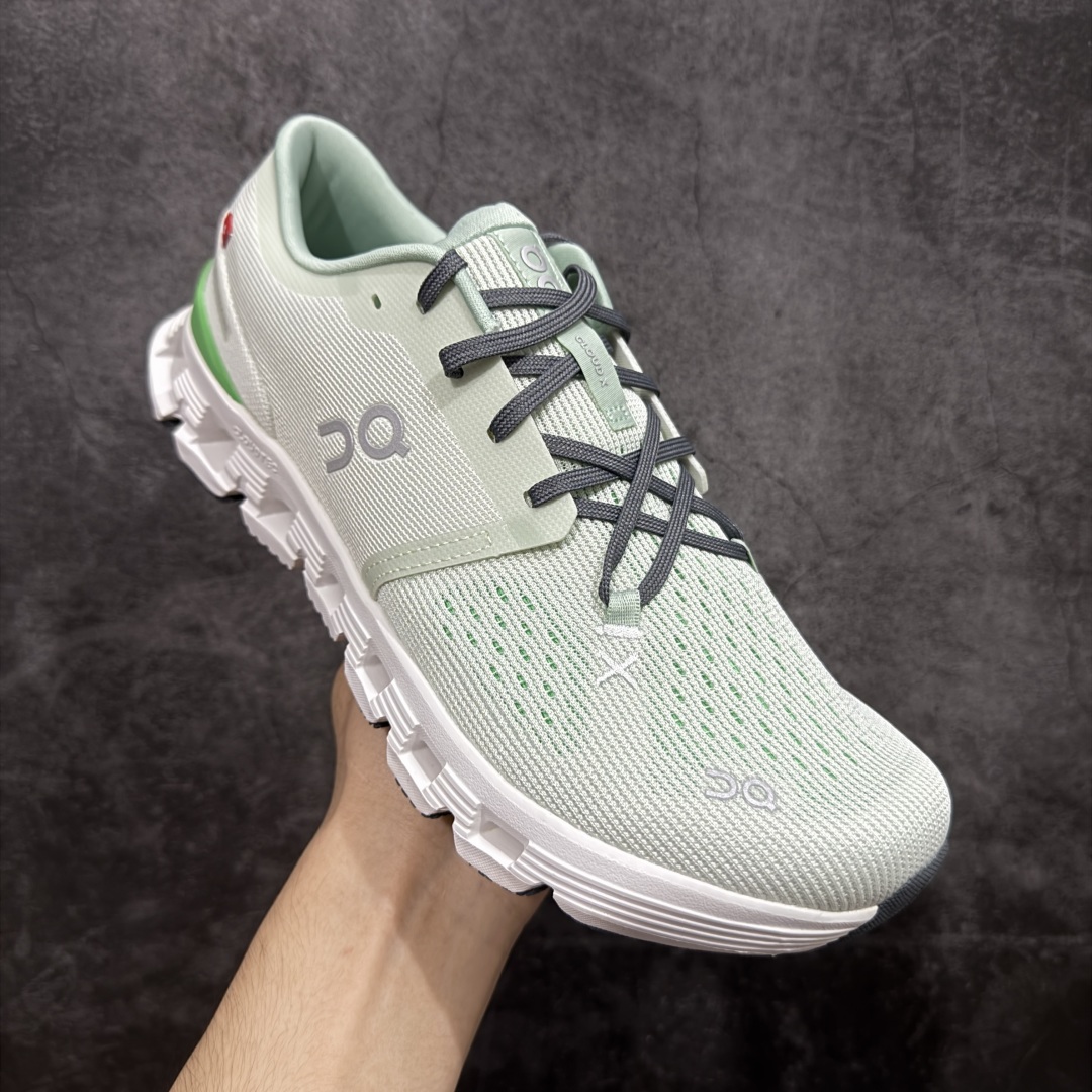 图片[3]-【RS版本】瑞士运动品牌 昂跑 ON Running Cloud X 4 克劳德X4系列低帮轻量舒适休闲运动鞋 On 昂跑 Cloud X 4 综合体能训练 休闲跑鞋。新一代跑练结合多功能跑鞋 Cloud X 4 延续轻量脚感且灵活反馈的同时提高贴合度和透气性；沿袭ON的专业跑鞋科技，旨在应对深蹲、弓箭步、间歇性、波比跳……等各类健身锻炼运动！ 尺码：36 36.5 37.5 38 38.5 39 40 40.5 41 42 42.5 43 44 45 46 47-选品中心