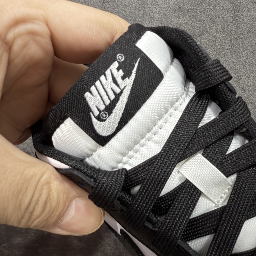 图片[6]-【XC2.0版本】Dunk Low Retro 黑白熊猫 DD1391-100  顶级纯原 外贸专供 全新改版 强力开闸  独家原版原盒开模打造  原厂织唛标 一致匹配原版  原楦原纸板开发 匹配原版98%以上  后跟垫棉独家呈现 后跟反口里弧度正确  全新后跟电绣 电绣针数与正品一致  原厂皮料 质感无敌   皮料切割干净 无任何毛边 清洁度细节完美  尺码：35.5 36 36.5 37.5 38 38.5 39 40 40.5 41 42 42.5 43 44 44.5 45 46 47.5 48.5-选品中心