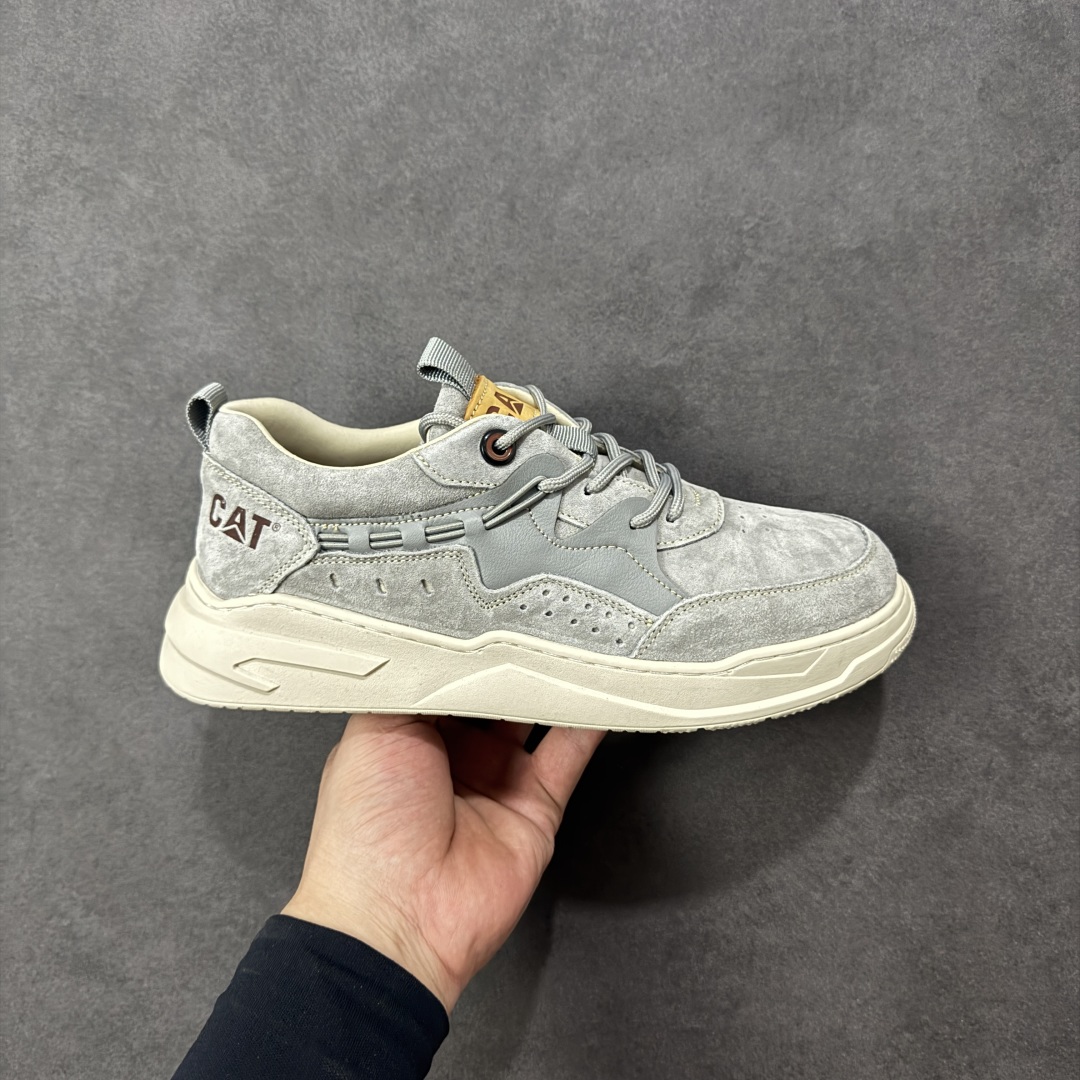 【公司级】2025ssCAT/卡特 硬汉推土机品牌渠道外贸订单 重磅销量款Footwear 8系列 国内专柜暂时无售 同版型经典热销款 原盒防伪一应俱全 海淘平台渠道专供版本 全鞋都是意大利进口牛麂真皮材料 手工缝线固特异永不开胶 轻便防滑耐磨大底 舒适性极高 秋冬季户外踏青首选 尺码:39 40 41 42 43 44(标准码) 编码:TLB300310-选品中心