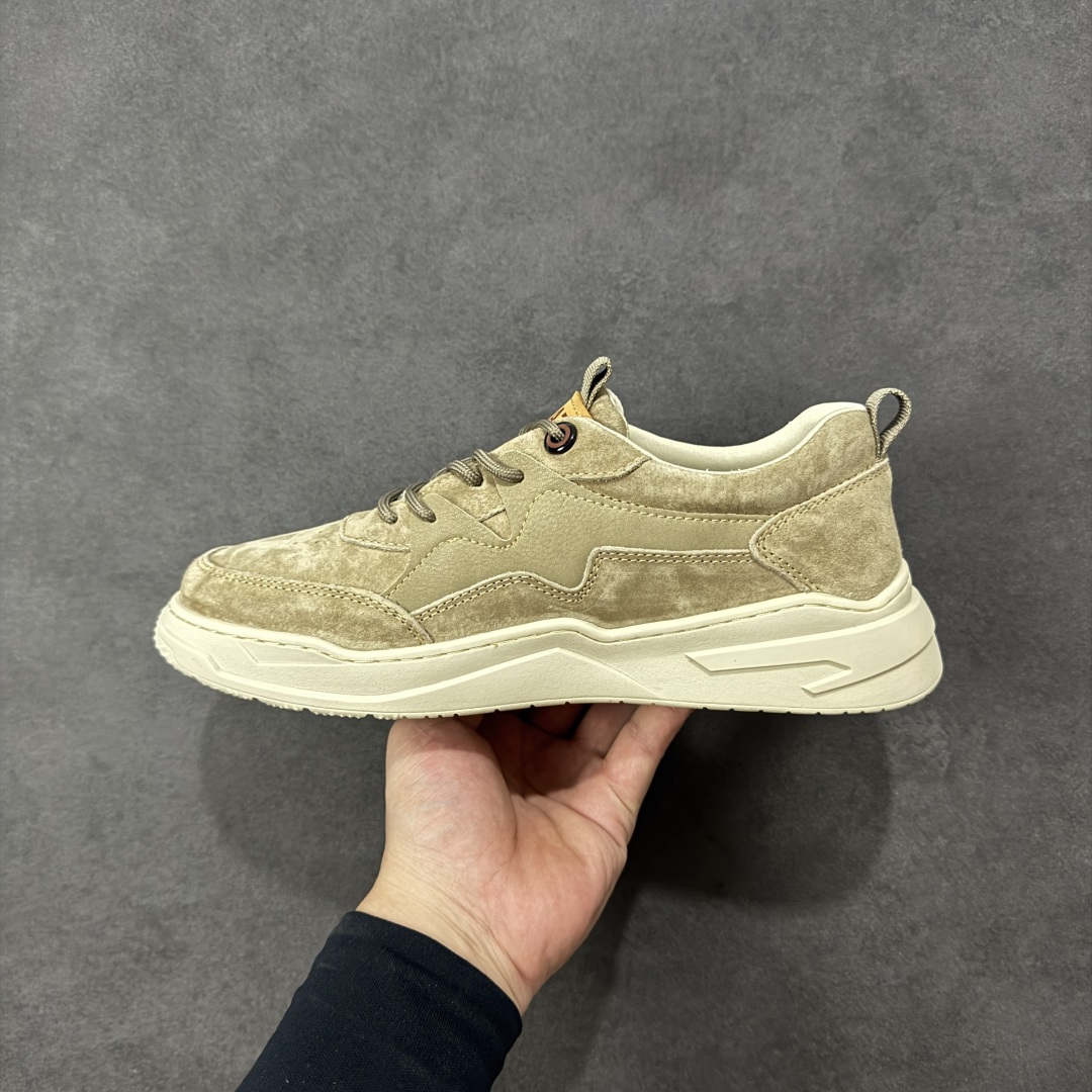 图片[2]-【公司级】2025ssCAT/卡特 硬汉推土机品牌渠道外贸订单 重磅销量款Footwear 8系列 国内专柜暂时无售 同版型经典热销款 原盒防伪一应俱全 海淘平台渠道专供版本 全鞋都是意大利进口牛麂真皮材料 手工缝线固特异永不开胶 轻便防滑耐磨大底 舒适性极高 秋冬季户外踏青首选 尺码：39 40 41 42 43 44（标准码) 编码：TLB300310-选品中心