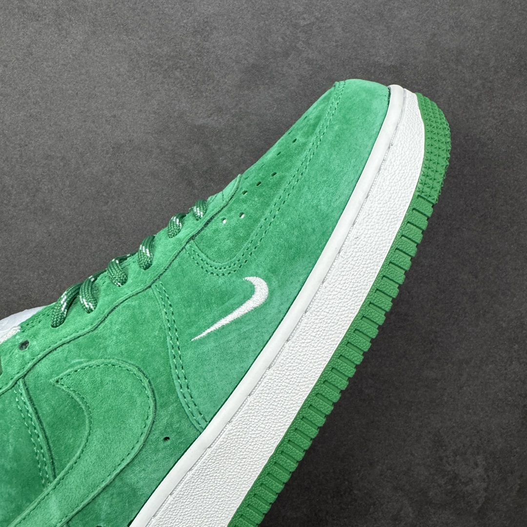 图片[5]-【定制版】Nike Air Force 1 \’07 Low “头层猪八拼接” 空军一号 高端定制 低帮 运动鞋 休闲鞋 折边针车 工艺难度大 原楦头原纸板 原装鞋盒 定制五金配件 内置全掌气垫 原厂鞋底 货号：DY9867-004 尺码：36 36.5 37.5 38 38.5 39 40 40.5 41 42 42.5 43 44 44.5 45 编码：HXSA250260-选品中心