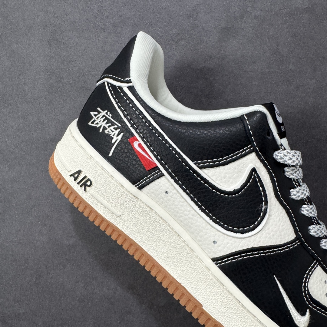 图片[6]-【定制版】Nike Air Force 1\’07 Low 斯图西联名 米黑生胶底 空军一号低帮休闲板鞋  #原楦头原纸板 原装鞋盒 定制五金配件 内置全掌气垫 原厂鞋底 货号：DD1982-323  尺码：36 36.5 37.5 38 38.5 39 40 40.5 41 42 42.5 43 44 44.5 45-选品中心