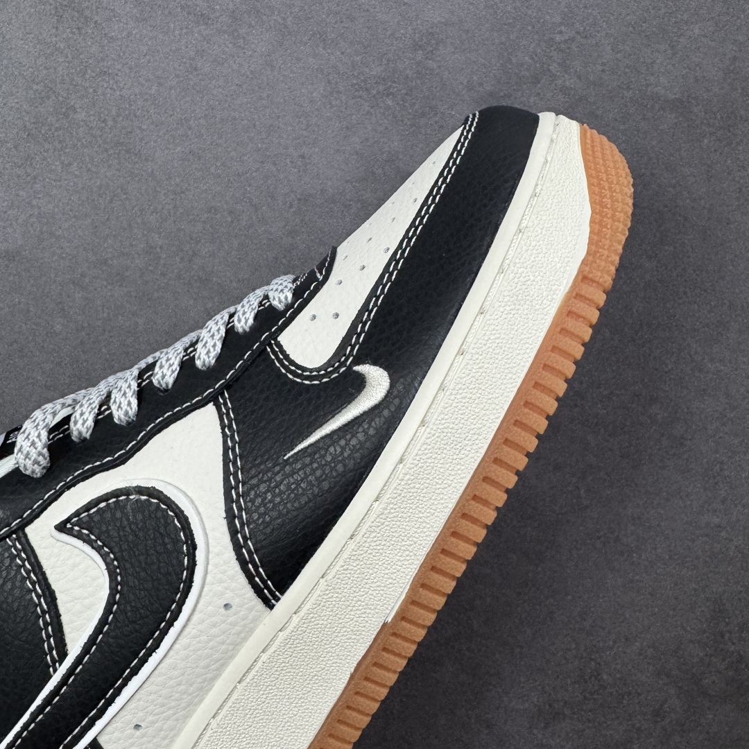 图片[5]-【定制版】Nike Air Force 1\’07 Low 斯图西联名 米黑生胶底 空军一号低帮休闲板鞋  #原楦头原纸板 原装鞋盒 定制五金配件 内置全掌气垫 原厂鞋底 货号：DD1982-323  尺码：36 36.5 37.5 38 38.5 39 40 40.5 41 42 42.5 43 44 44.5 45-选品中心