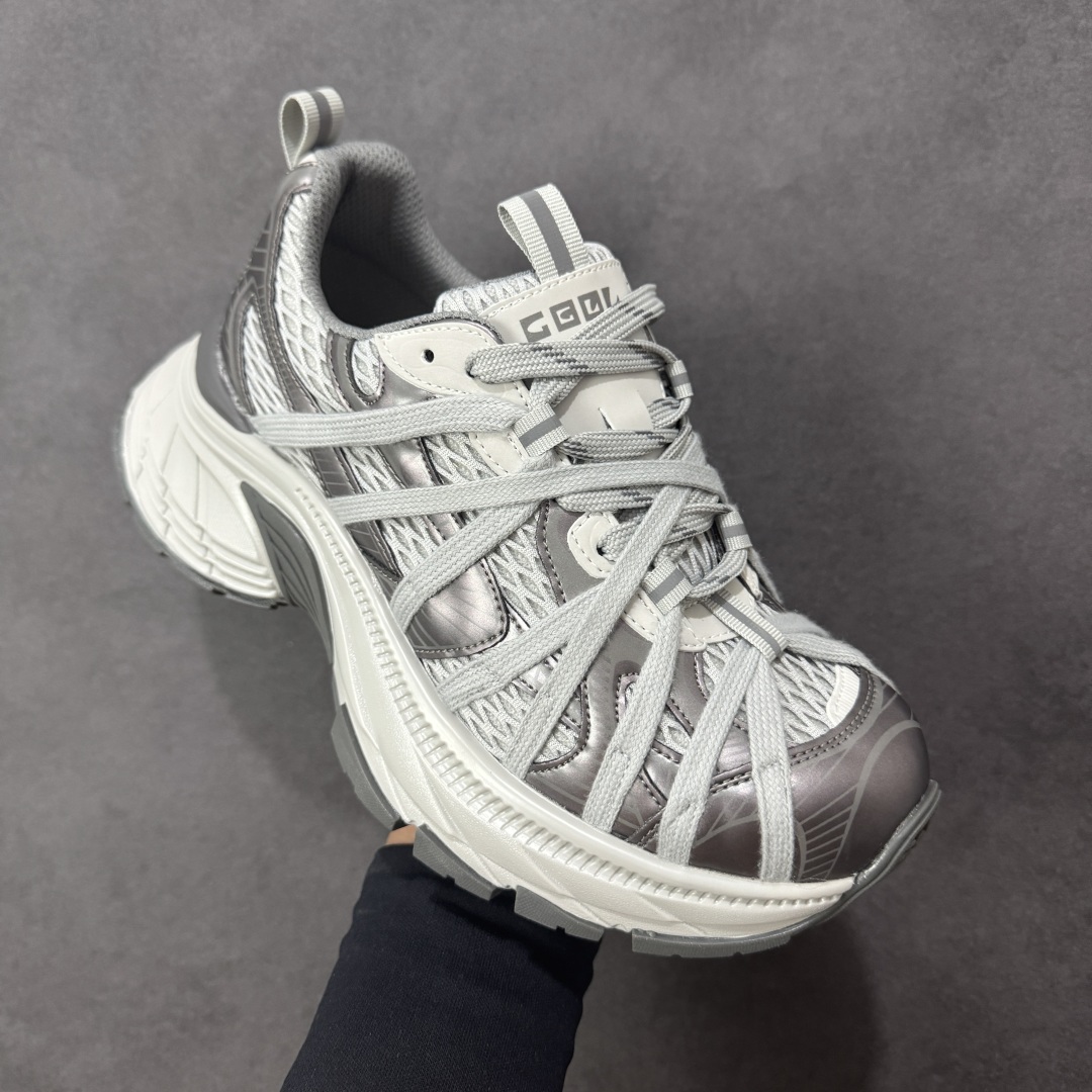 图片[3]-【广东纯原版本】新晋潮流鞋靴品牌GGCC秋冬新款 【张艺凡同款】GG-CC 2025 极客星球 8cm厚底增高 复古百搭捆绑 老爹鞋 女款 重新开拓老爹新世代版图 无需定义只为个性表达 鞋底自带增高效果，穿上秒变大长腿 原版吸膜气垫鞋底防滑耐磨❤️ 货号：G25Y8601 尺码：35 36 37 38 39 40-选品中心