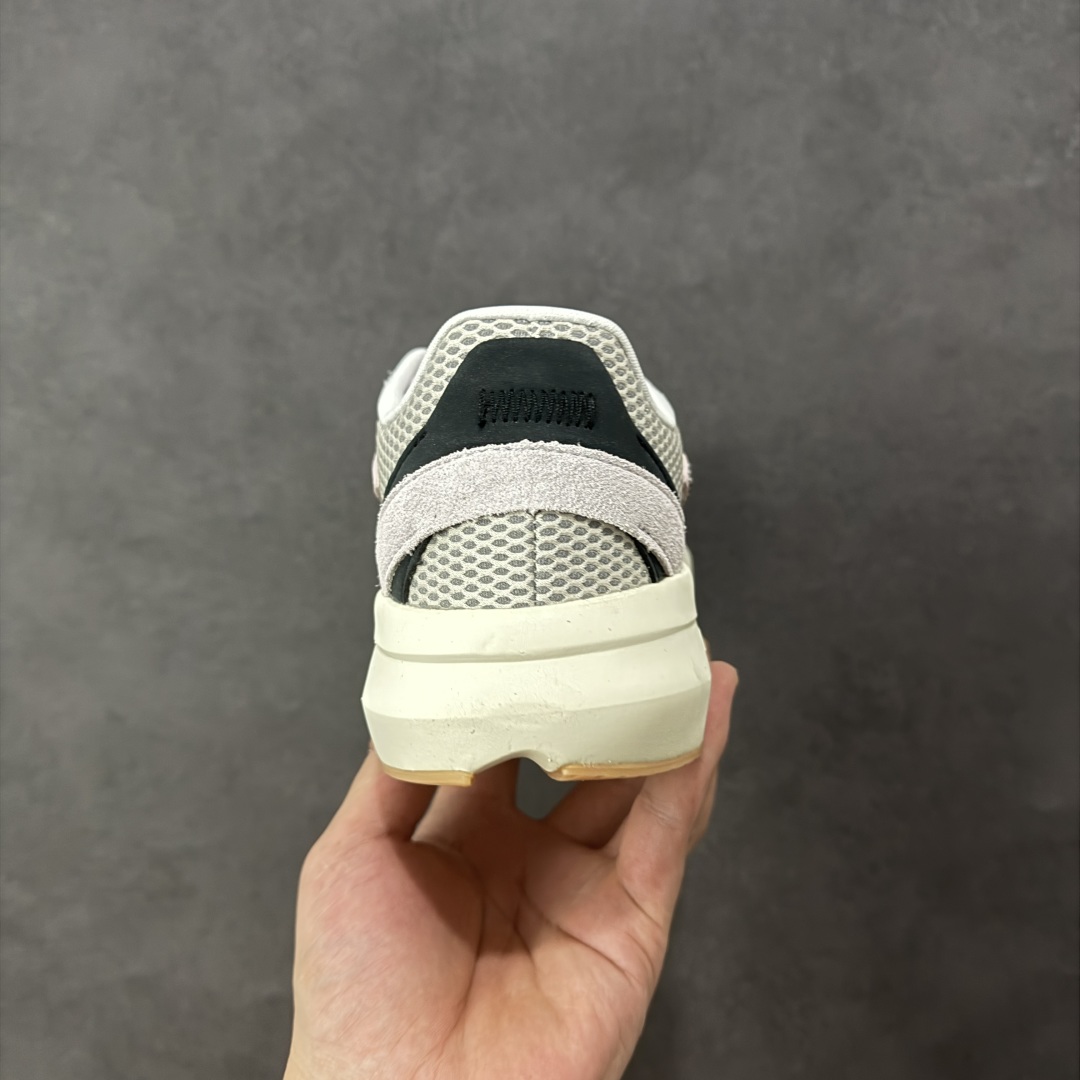 图片[4]-【公司级】Adidas LIGHTBLAZE 舒适防滑 新款阿迪达斯低帮跑步鞋 极致轻盈的Lightweight Upper设计 带来近乎裸足的舒适体验 中底采用尖端科技 Lightstrike Pro材料经过精细调校 实现卓越缓震与轻量化的完美结合 货号：JQ9971 尺码：36-41-选品中心