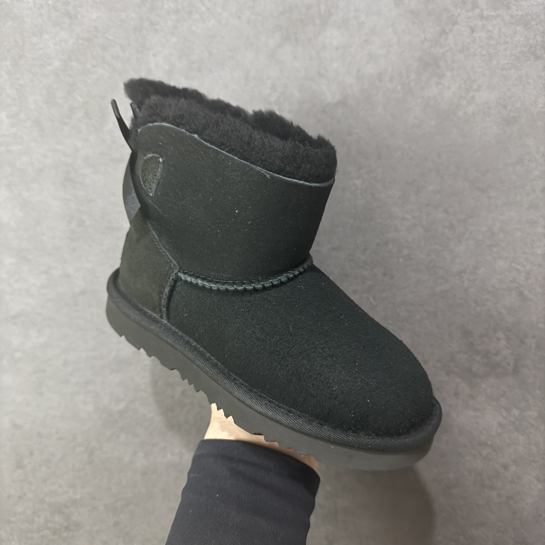 图片[3]-【SP原厂版】UGG 6501K 童鞋 秋冬羊皮毛一体雪地靴 市场天花板品质 欢迎对比🆚 全鞋采用ZP同厂 隆丰A级澳洲进口羊皮毛一体 品牌代工厂生产线 完全遵循ZP工艺流程 代工厂原厂版师 秉承无原鞋不开发选择 注重每一处细节 市面最正版型 TREADLITE\”轻翼\”科技外底 轻便/耐用/柔韧/桩型【售后郑重承诺】一个月内若出现重大脱胶/断底等质量问题 直接为您换新！ 尺码：25-34-选品中心