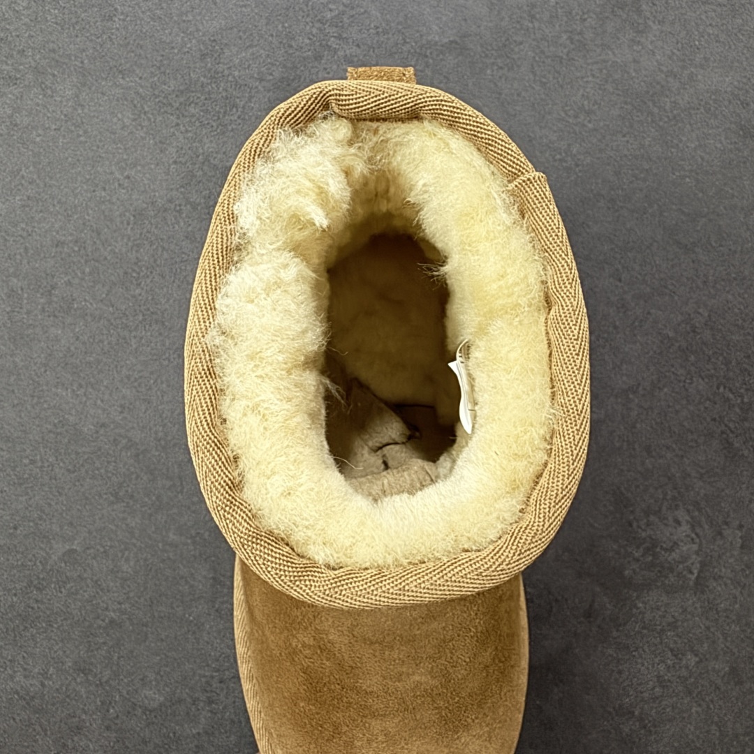 图片[7]-【SP原厂版】UGG 6222K 童鞋 秋冬羊皮毛一体雪地靴 市场天花板品质 欢迎对比🆚 全鞋采用ZP同厂 隆丰A级澳洲进口羊皮毛一体 品牌代工厂生产线 完全遵循ZP工艺流程 代工厂原厂版师 秉承无原鞋不开发选择 注重每一处细节 市面最正版型 TREADLITE\”轻翼\”科技外底 轻便/耐用/柔韧/桩型【售后郑重承诺】一个月内若出现重大脱胶/断底等质量问题 直接为您换新！ 尺码：25-34-选品中心