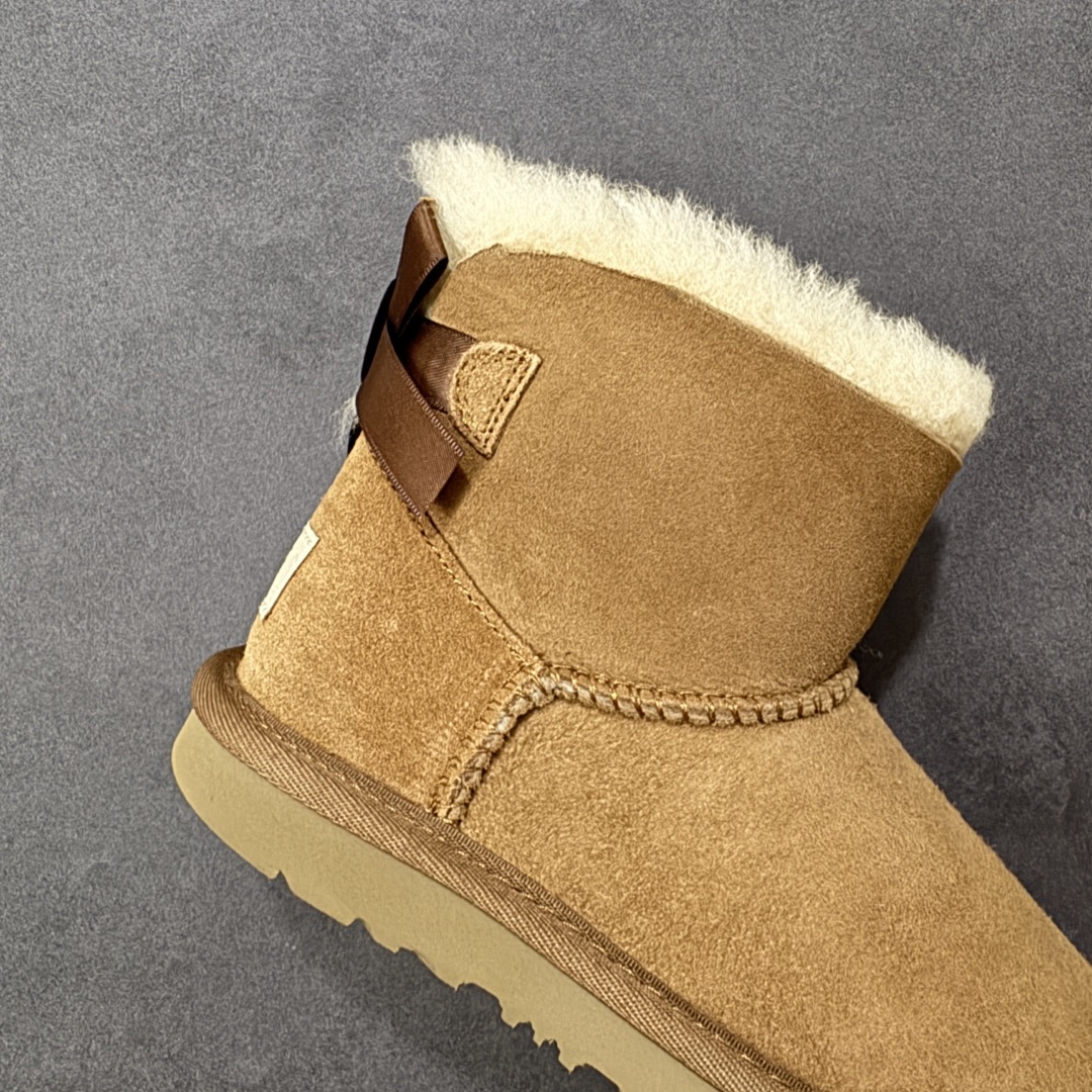 图片[6]-【SP原厂版】UGG 6501K 童鞋 秋冬羊皮毛一体雪地靴 市场天花板品质 欢迎对比🆚 全鞋采用ZP同厂 隆丰A级澳洲进口羊皮毛一体 品牌代工厂生产线 完全遵循ZP工艺流程 代工厂原厂版师 秉承无原鞋不开发选择 注重每一处细节 市面最正版型 TREADLITE\”轻翼\”科技外底 轻便/耐用/柔韧/桩型【售后郑重承诺】一个月内若出现重大脱胶/断底等质量问题 直接为您换新！ 尺码：25-34-选品中心