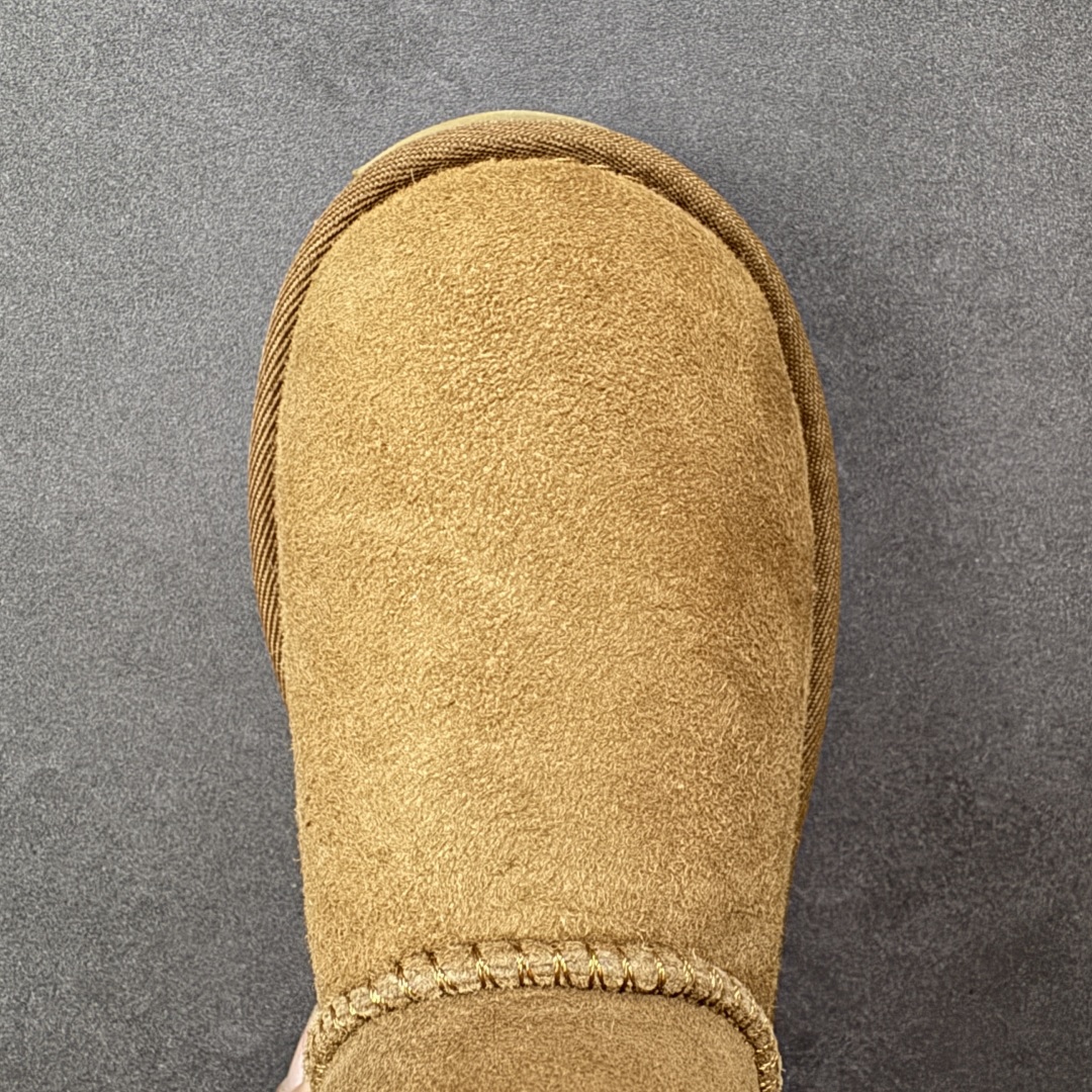 图片[8]-【SP原厂版】UGG 6501K 童鞋 秋冬羊皮毛一体雪地靴 市场天花板品质 欢迎对比🆚 全鞋采用ZP同厂 隆丰A级澳洲进口羊皮毛一体 品牌代工厂生产线 完全遵循ZP工艺流程 代工厂原厂版师 秉承无原鞋不开发选择 注重每一处细节 市面最正版型 TREADLITE\”轻翼\”科技外底 轻便/耐用/柔韧/桩型【售后郑重承诺】一个月内若出现重大脱胶/断底等质量问题 直接为您换新！ 尺码：25-34-选品中心