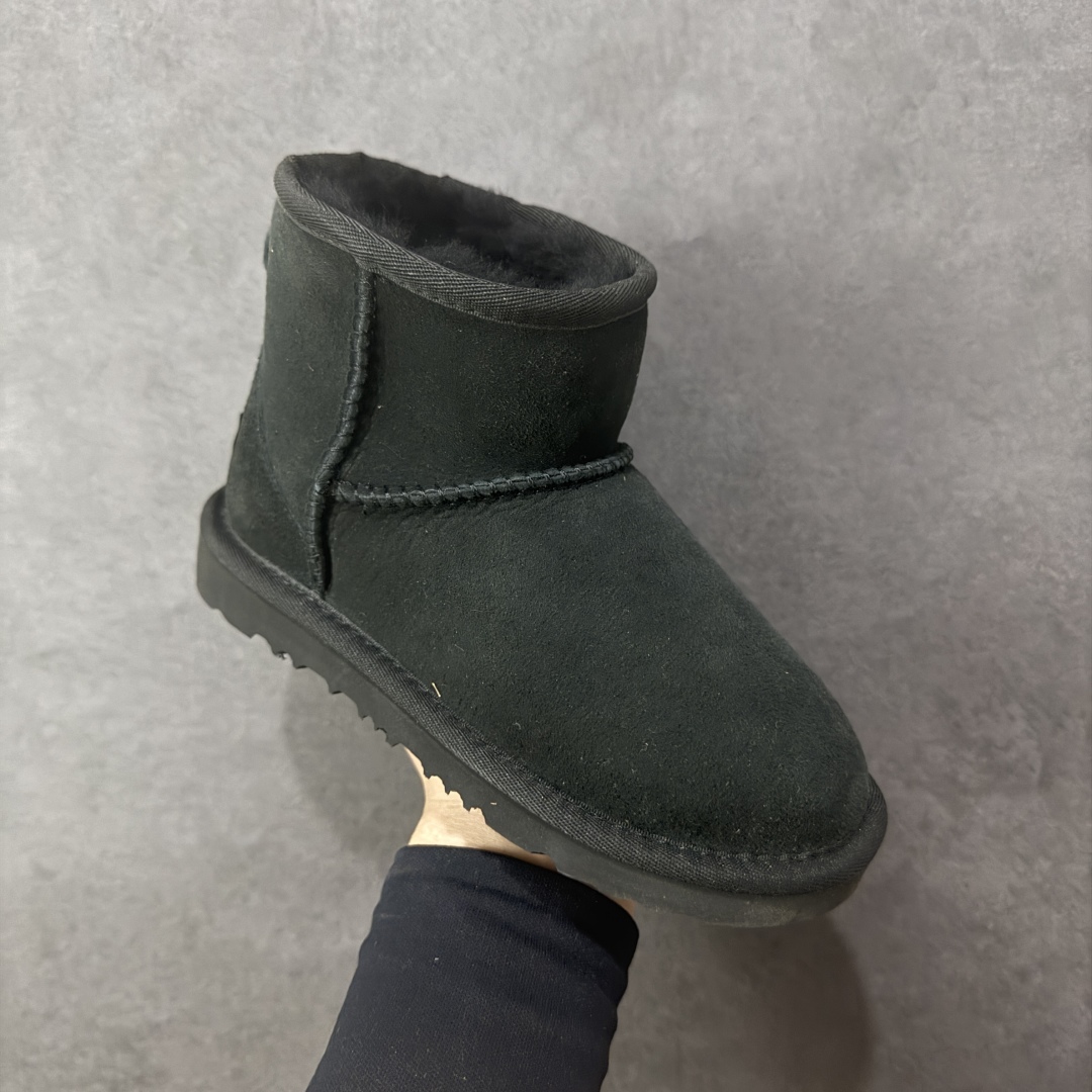 图片[3]-【SP原厂版】UGG 6222K 童鞋 秋冬羊皮毛一体雪地靴 市场天花板品质 欢迎对比🆚 全鞋采用ZP同厂 隆丰A级澳洲进口羊皮毛一体 品牌代工厂生产线 完全遵循ZP工艺流程 代工厂原厂版师 秉承无原鞋不开发选择 注重每一处细节 市面最正版型 TREADLITE\”轻翼\”科技外底 轻便/耐用/柔韧/桩型【售后郑重承诺】一个月内若出现重大脱胶/断底等质量问题 直接为您换新！ 尺码：25-34-选品中心