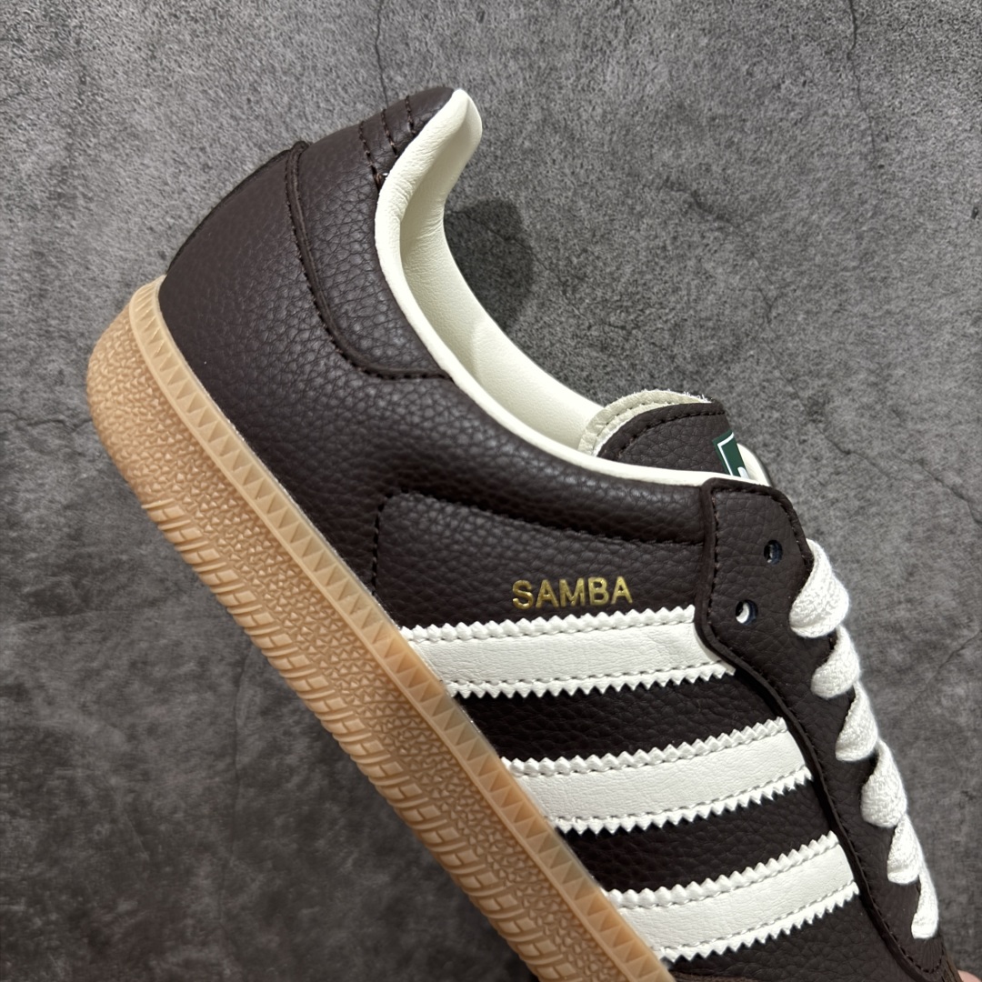 图片[7]-【渠道纯原】AD Original Samba OG 复古经典轻便板鞋 白酒红生胶 JR0891 口碑大厂出品 品控大底版型不断改良更新 全套原纸板楦头开发 确保原汁原味 完美呈现桑巴版型 一比一鞋头弧度高度鞋身弧度 此版本只针对中端市场 皮料材质有所更替 其他数据细节工艺流程均保持一致 绝不口嗨 细节品控鞋型随意对比 正确烫金高频细节 原装纳米超迁皮料 独家私模橡胶大底 原盒原配 尺码：35.5 36 36.5 37.5 38 38.5 39 40 40.5 41 42 42.5 43 44 44.5 45-选品中心