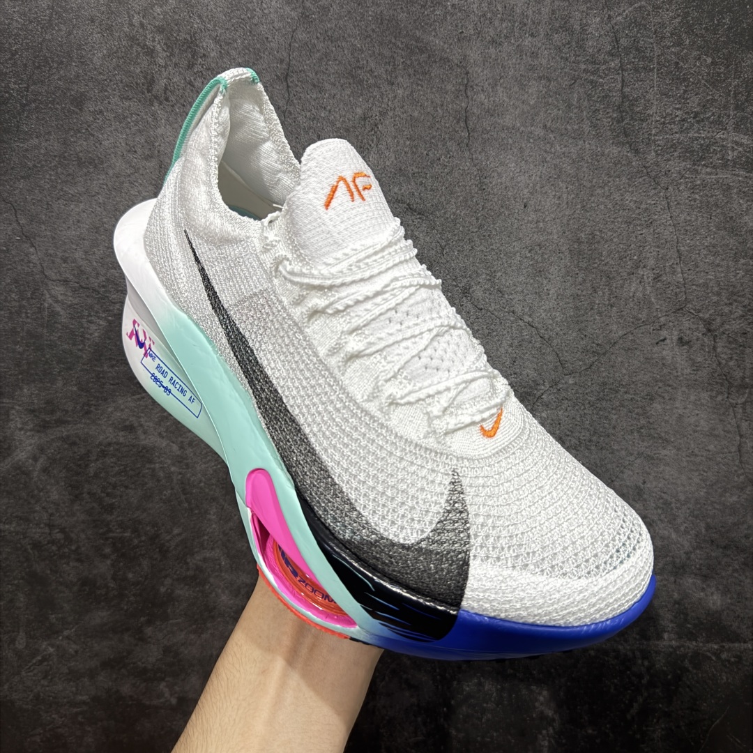 图片[3]-【碳科技纯原】Nk Zoom AlphaFly Next% 4 阿尔法飞行4代 2025年全新超级马拉松全掌碳板跑鞋 FD8315-104  市场顶级版本 跑鞋第一梯队 专业跑鞋‼️ 原标原盒 全掌真碳版 真Zoom X气垫 配件齐 有配正确配套防尘布袋 真材实料 假一赔十‼️ 正确大底刷漆（鞋底部分黑色刷漆有裂纹） 鞋款搭载两个Airzoom缓震配置，全掌型碳纤维板，缔造出色推进感；中底ZoomX 泡绵从后跟延伸至鞋头，超强回弹性 💪🏻 空气动力学造型则依然保留。前掌采用镂空设计，让鞋底的碳板配置得以可视化 造型更具未来感。   尺码：36 36.5 37.5 38 38.5 39 40 40.5 41 42 42.5 43 44 44.5 45-选品中心