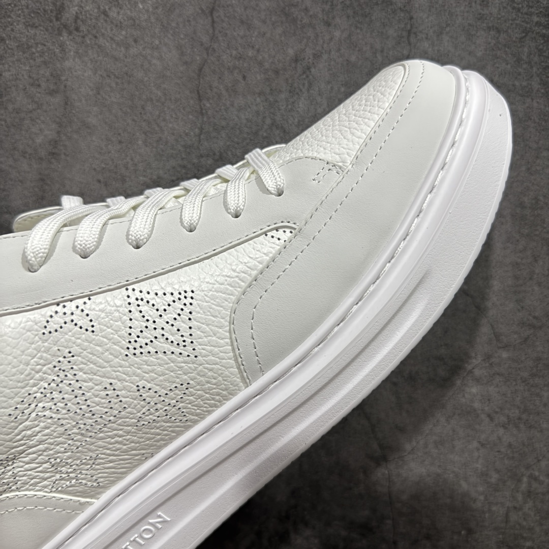 图片[6]-【海淘代购版】LOUIS VUITTON LV Beverly Hills 牛皮 圆头系带 低帮 时尚板鞋 男款 白色 海淘代购同渠道品质 高端零售 外贸充正专供 原版购入开发 ZP级全套包装 完美楦型 正确卡色 大底TPU 质感媲美原版 细节与原版一致 请注意区分市面通货材 尺码：38 39 40 41 42 43 44 45 46-选品中心