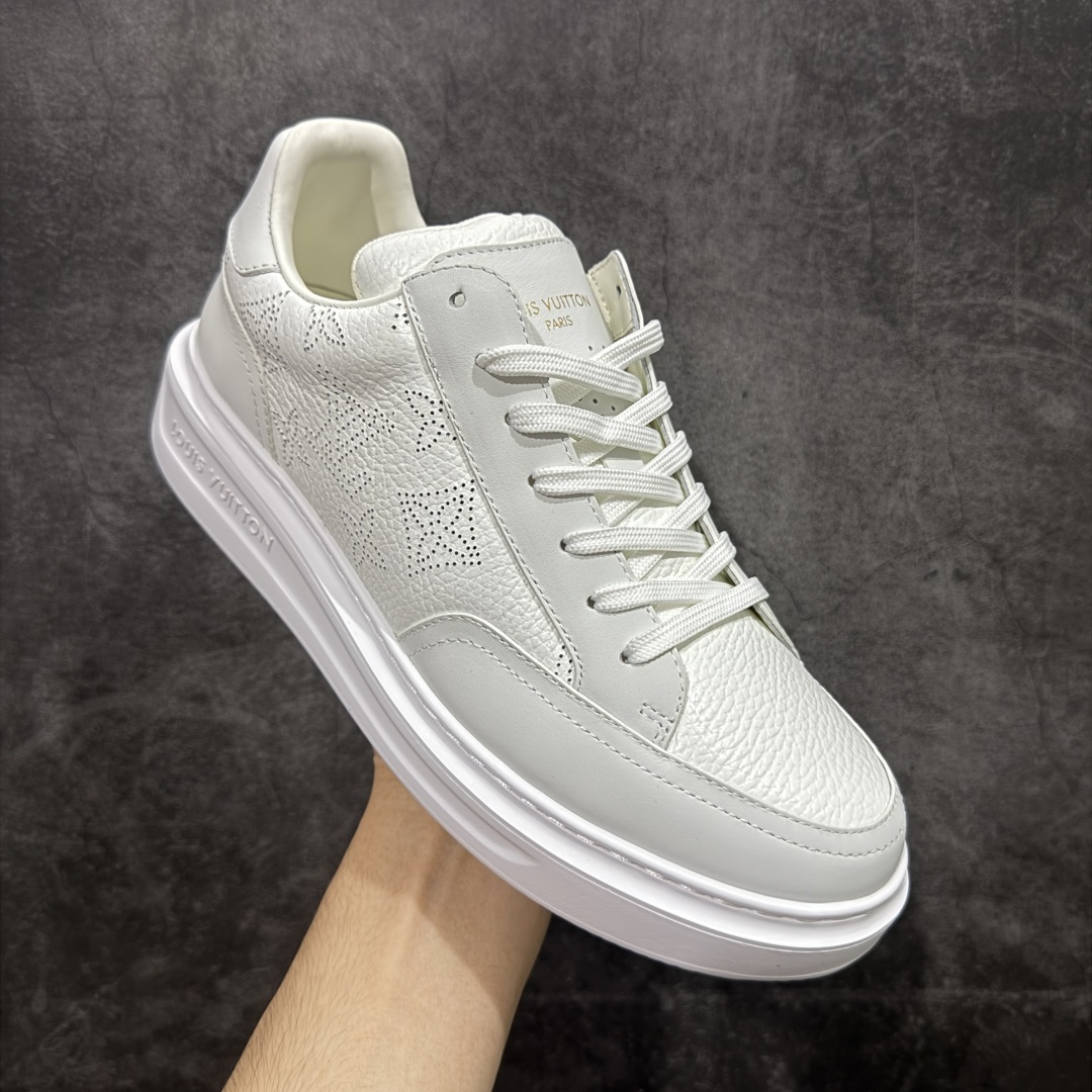 图片[3]-【海淘代购版】LOUIS VUITTON LV Beverly Hills 牛皮 圆头系带 低帮 时尚板鞋 男款 白色 海淘代购同渠道品质 高端零售 外贸充正专供 原版购入开发 ZP级全套包装 完美楦型 正确卡色 大底TPU 质感媲美原版 细节与原版一致 请注意区分市面通货材 尺码：38 39 40 41 42 43 44 45 46-选品中心