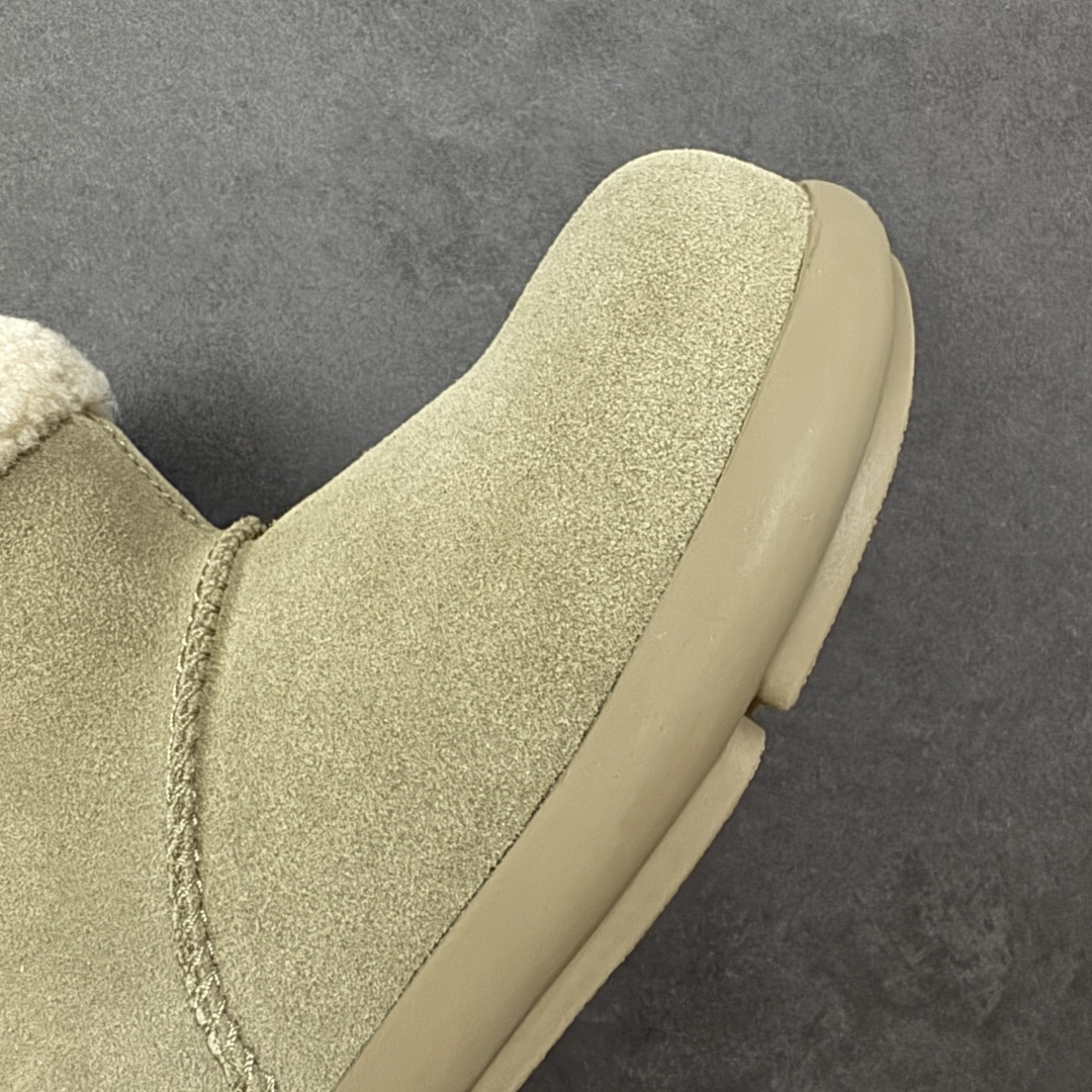 图片[5]-【SP原厂版】UGG 1656 短靴 小土豆 秋冬羊皮毛一体雪地靴 市场天花板品质 欢迎对比🆚 全鞋采用ZP同厂 隆丰A级澳洲进口羊皮毛一体 品牌代工厂生产线 完全遵循ZP工艺流程 代工厂原厂版师 秉承无原鞋不开发选择 注重每一处细节 市面最正版型 TREADLITE\”轻翼\”科技外底 轻便/耐用/柔韧/桩型【售后郑重承诺】一个月内若出现重大脱胶/断底等质量问题 直接为您换新！ 尺码：35-40-选品中心