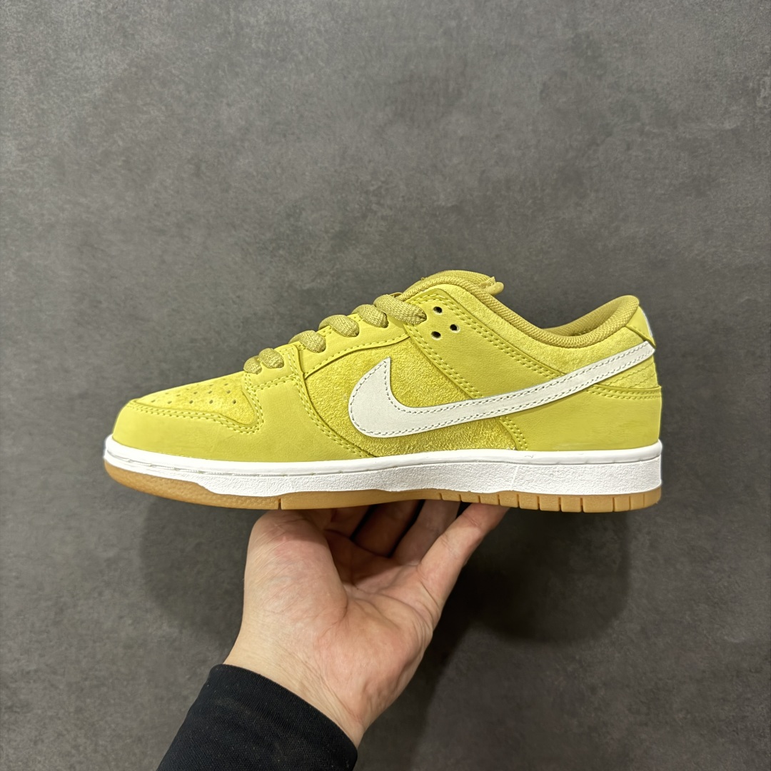 图片[2]-【公司级】Nike Dunk Low 生胶黄白 此款以简约大方的造型设计，给人以随性休闲的时尚格调，穿着舒适轻便，运动灵活自如，满足日常个性穿搭。 货号： FJ1674-700 尺码： 36 36.5 37.5 38 38.5 39 40 40.5 41 42 42.5 43 44 44.5 45 45.5 46 编码：YBB260270-选品中心