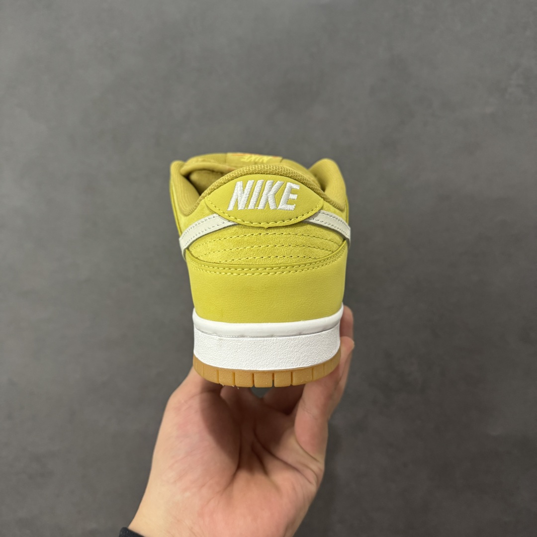 图片[4]-【公司级】Nike Dunk Low 生胶黄白 此款以简约大方的造型设计，给人以随性休闲的时尚格调，穿着舒适轻便，运动灵活自如，满足日常个性穿搭。 货号： FJ1674-700 尺码： 36 36.5 37.5 38 38.5 39 40 40.5 41 42 42.5 43 44 44.5 45 45.5 46 编码：YBB260270-选品中心