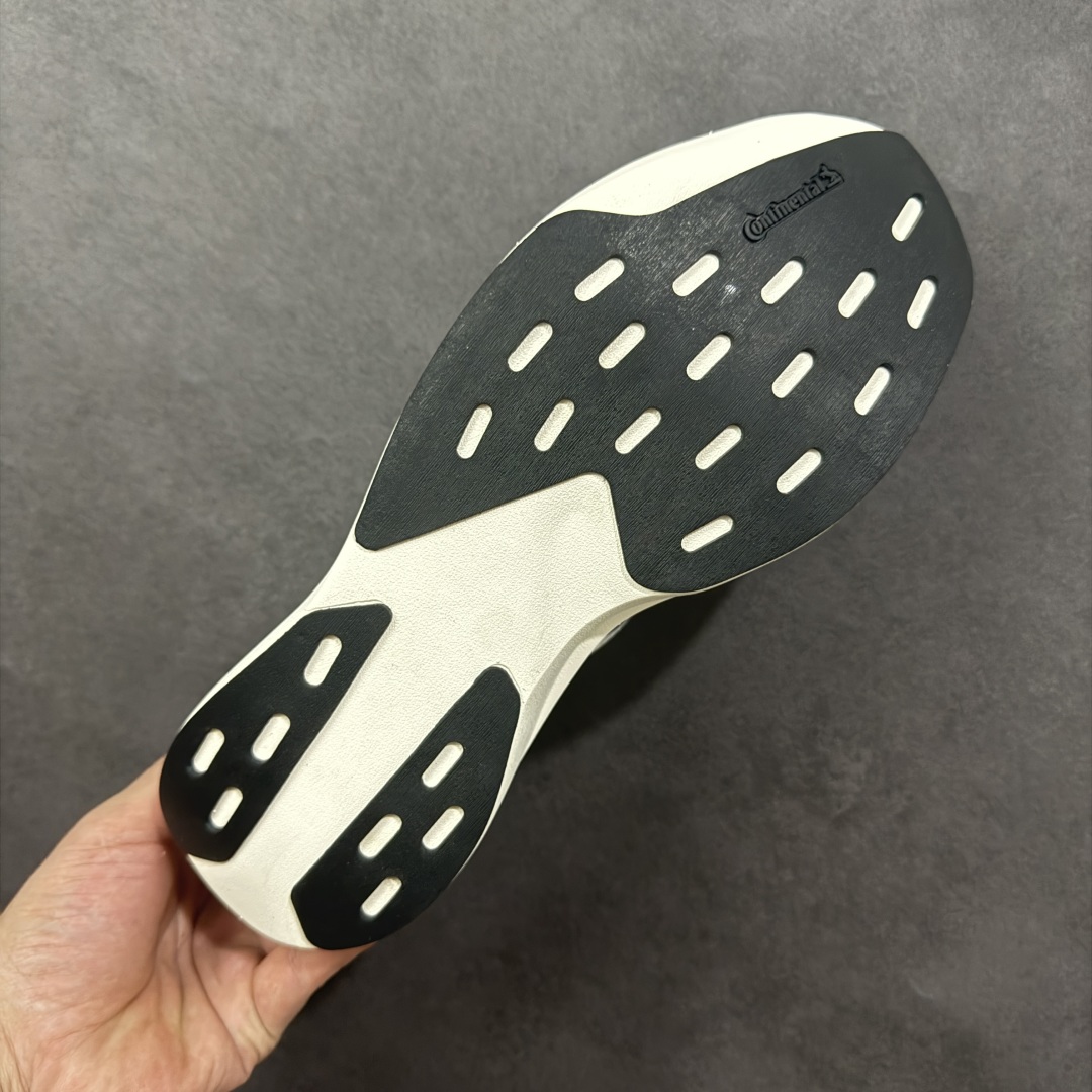 图片[9]-【公司级】Ad Adizero Evo SL 轻盈跑鞋 耐磨减震专业跑步鞋 冲向目标，一路向前，不断挑战和突破自我 无论是平时训练还是马拉松，让这款adidas跑步鞋伴你畅快开跑 兼具舒适性和结构感，搭载Lightstrike科技，为步伐注入活力 货号：KI3393 尺码：36 36.5 37 38 38.5 39 40 40.5 41 42 42.5 43 44 44.5 45 46 编码：FSB220230-选品中心