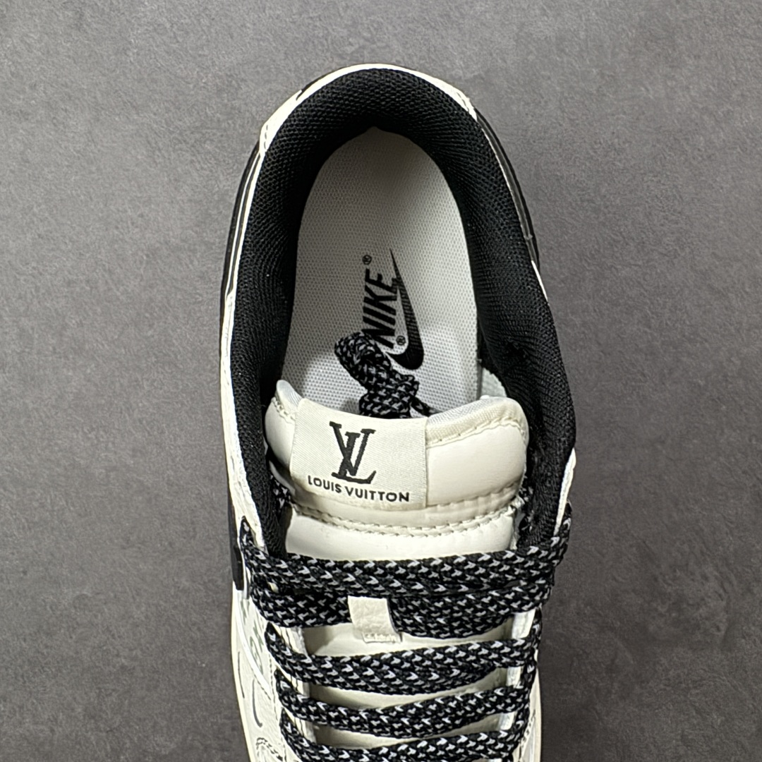 图片[7]-【定制版】Nike SB Dunk Low LV联名 印花米黑勾 高端定制 低帮休闲板鞋  #定制鞋盒 大厂纯原品质出货 超高清洁度 皮料切割干净无任何毛边 细节完美 货号：HH7518-095  尺码：36 36.5 37.5 38 38.5 39 40 40.5 41 42 42.5 43 44 44.5 45-选品中心