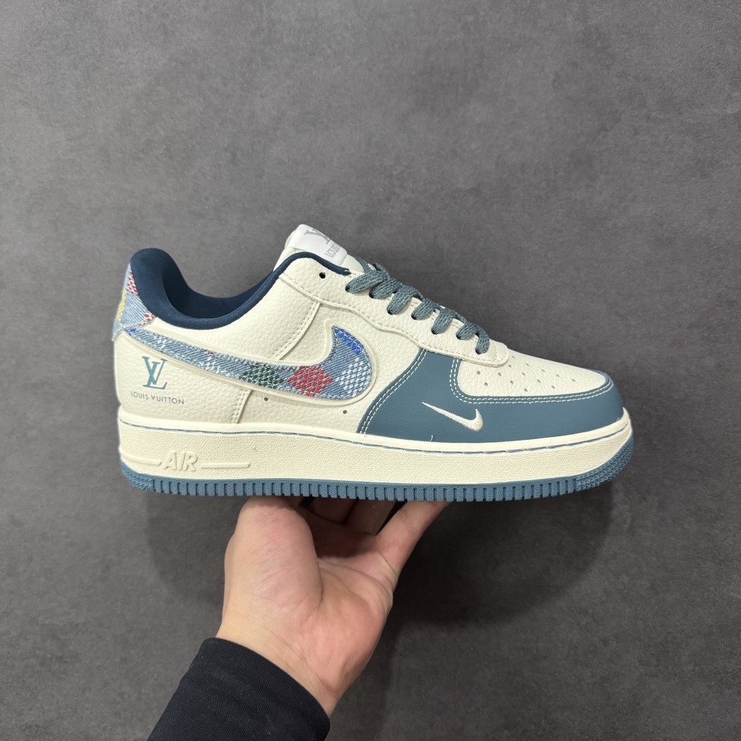 【定制版】Nike Air Force 1\'07 Low LV联名 拼接彩勾 空军一号低帮休闲板鞋  #原楦头原纸板 原装鞋盒 定制五金配件 内置全掌气垫 原厂鞋底 货号：DD1982-301  尺码：36 36.5 37.5 38 38.5 39 40 40.5 41 42 42.5 43 44 44.5 45 编码：HXSA310320-选品中心
