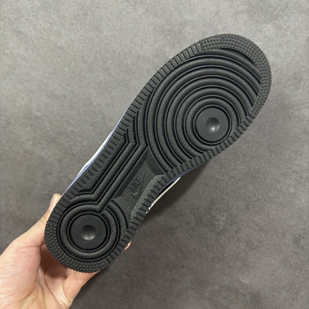 图片[9]-【定制版】Nike Air Force 1\’07 Low 北面联名 空军一号低帮休闲板鞋 KJ1688-018   #原楦头原纸板 原装鞋盒 定制五金配件 内置全掌气垫 原厂鞋底  尺码：36 36.5 37.5 38 38.5 39 40 40.5 41 42 42.5 43 44 44.5 45 编码：HXSB310320-选品中心