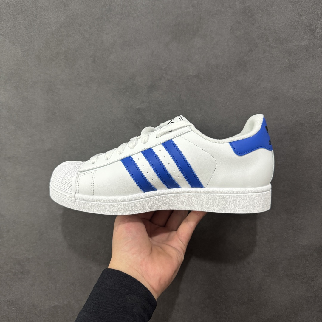 图片[2]-【H11纯原】adidas originals Superstar 2 舒适百搭 轻便透气 低帮板鞋 超经典的贝壳鞋款全新升级啦 加宽了鞋带的设计，鞋口的海绵填充的也更多 鞋底上脚更柔软 欢迎来感受一下2.0贝壳头板鞋 #独家原盒 原底原料 开模打造 #原厂织唛鞋标 高精密准度 #原楦原纸板开发 匹配原版98%以上 #后跟垫棉独家呈现 反口里弧度正确 #原厂鞋垫 背胶 后跟电绣针数 与正品一致 #原厂皮料 原厂车缝线 质感无敌 #皮料切割干净 无任何毛边 清洁度细节完美 货号：JQ4729 尺码：35.5 36 36.5 37.5 38 38.5 39 40-选品中心