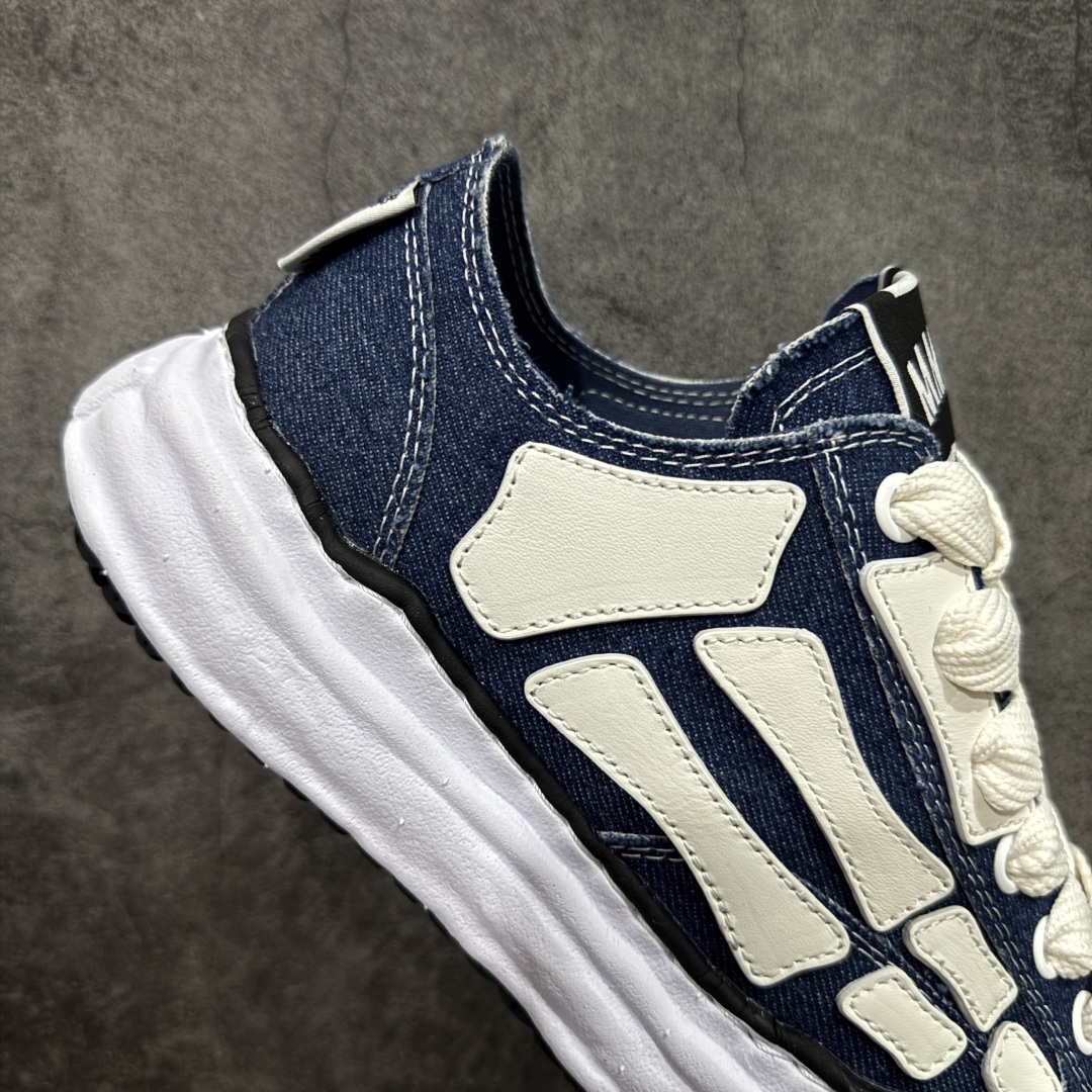 图片[7]-【莞产纯原】MMY X AMIRI 联名款骨头鞋溶解鞋 牛仔蓝 黑白碰撞，独特骨骼线条设计，这双板鞋将个性与时尚完美融合。上脚瞬间，街头潮流感拉满，每一步都踏出不羁态度 。原版开模复刻 还原正品味道 顶级版本！ 尺码：35-45 ✔ 鞋面采用进口帆布+进口牛皮 ✔ 内里采用顶级帆布 ✔ 二次成型不规则大底 防滑耐磨-选品中心